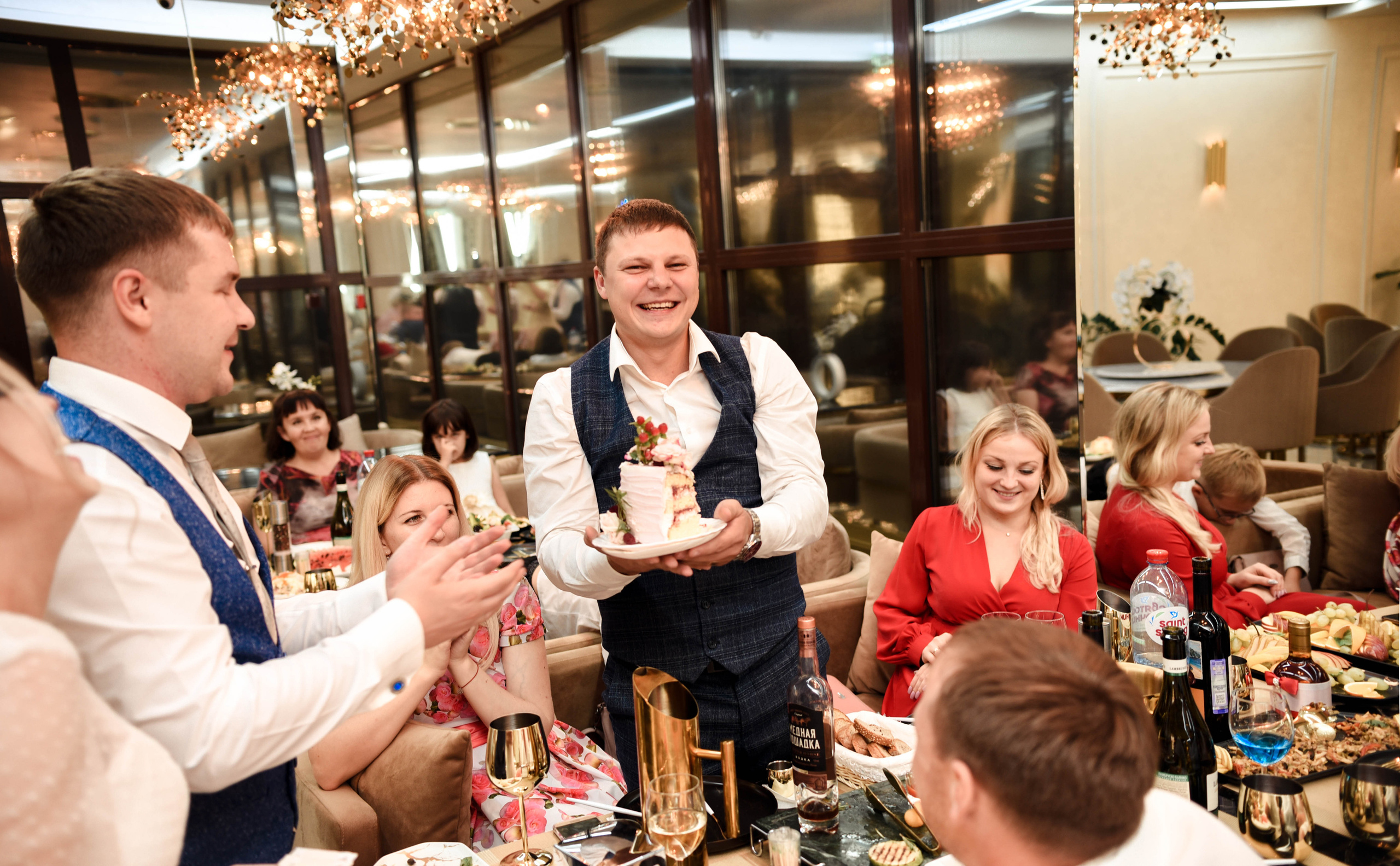 Романтичная история Яны и Константина. Свадебный, семейный, детский, контент фотограф в Омске Максим Ильин