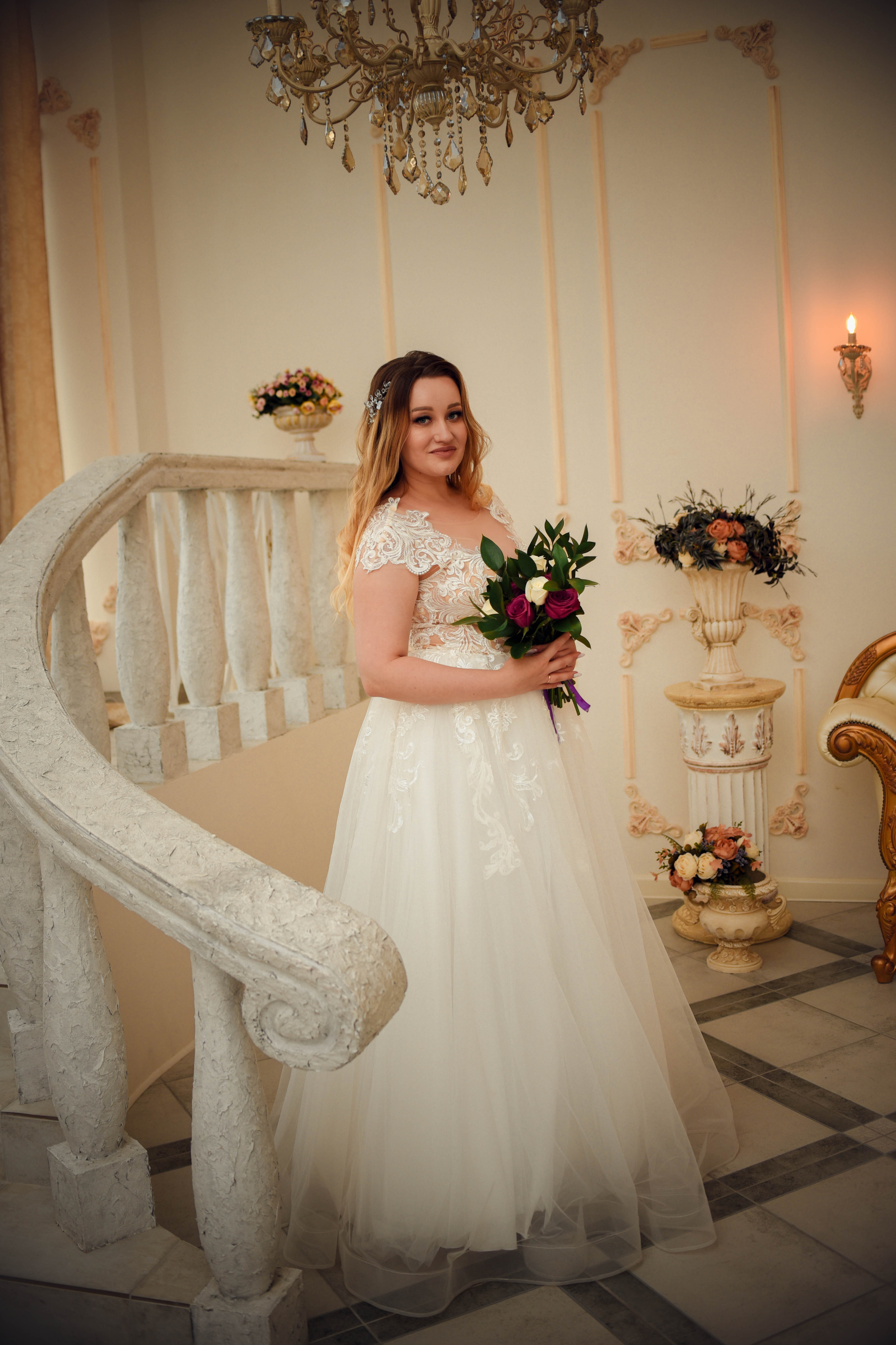 Летняя серия кадров с прогулки Александра и Юлии. Свадебный, семейный, детский, контент фотограф в Омске Максим Ильин