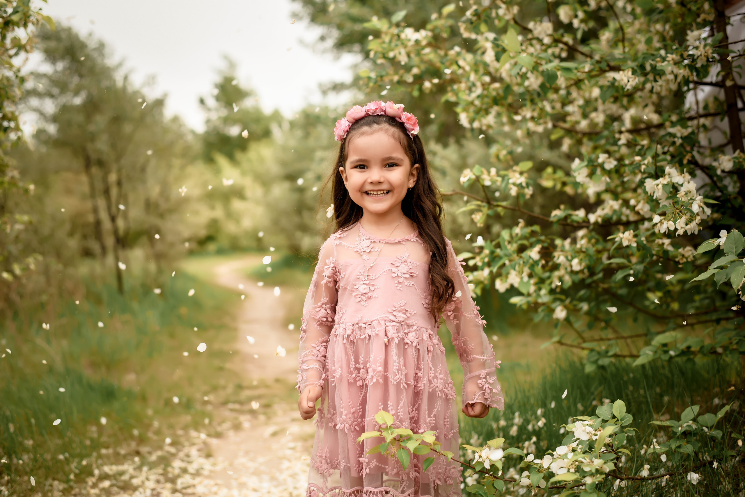 Прогулочные семейные, детские, индивидуальные фотосессии. Свадебный, семейный, детский, контент фотограф в Омске Максим Ильин