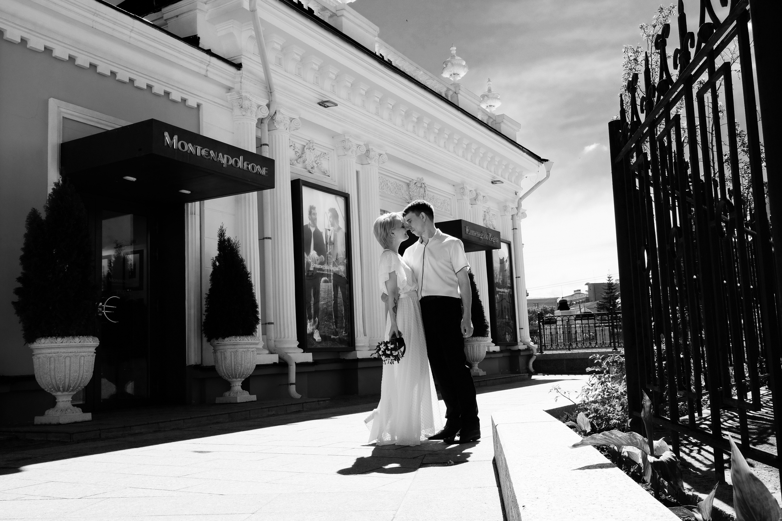 Свадебная Пятница 13)))) Серия чб снимков Любови и Алексея. Свадебный, семейный, детский, контент фотограф в Омске Максим Ильин