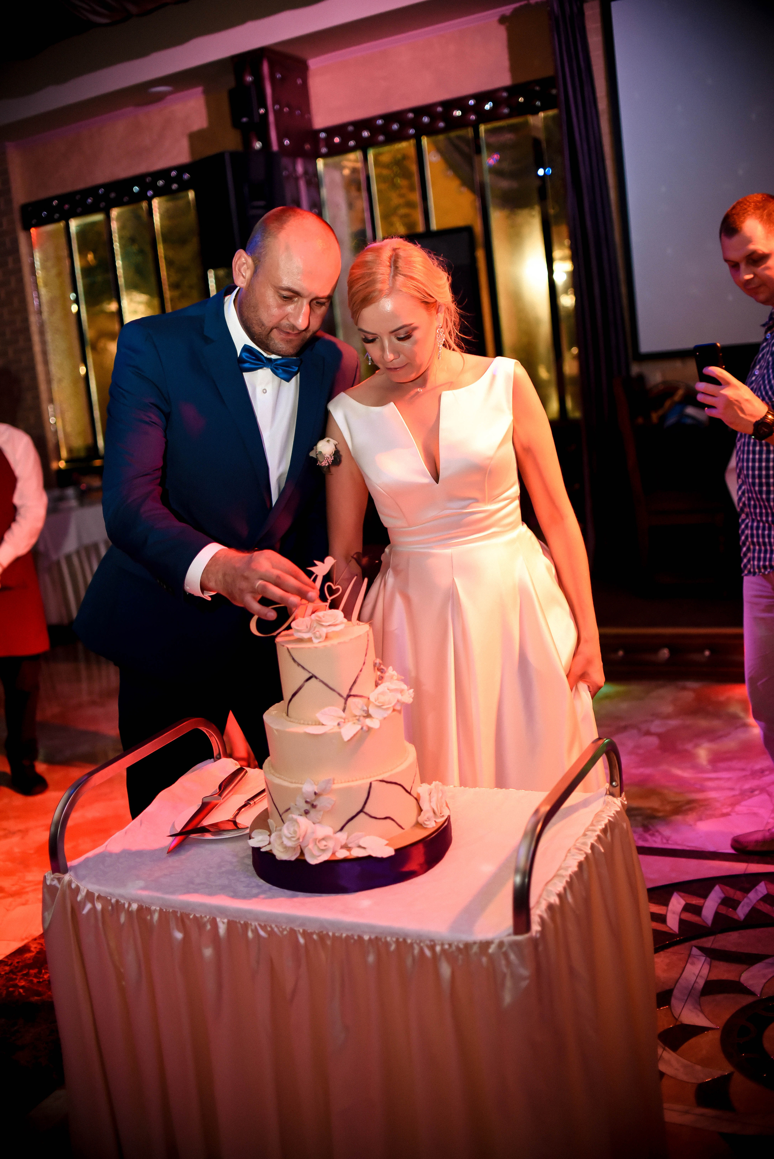 Элегантная пара Александр и Людмила. Свадебный, семейный, детский, контент фотограф в Омске Максим Ильин