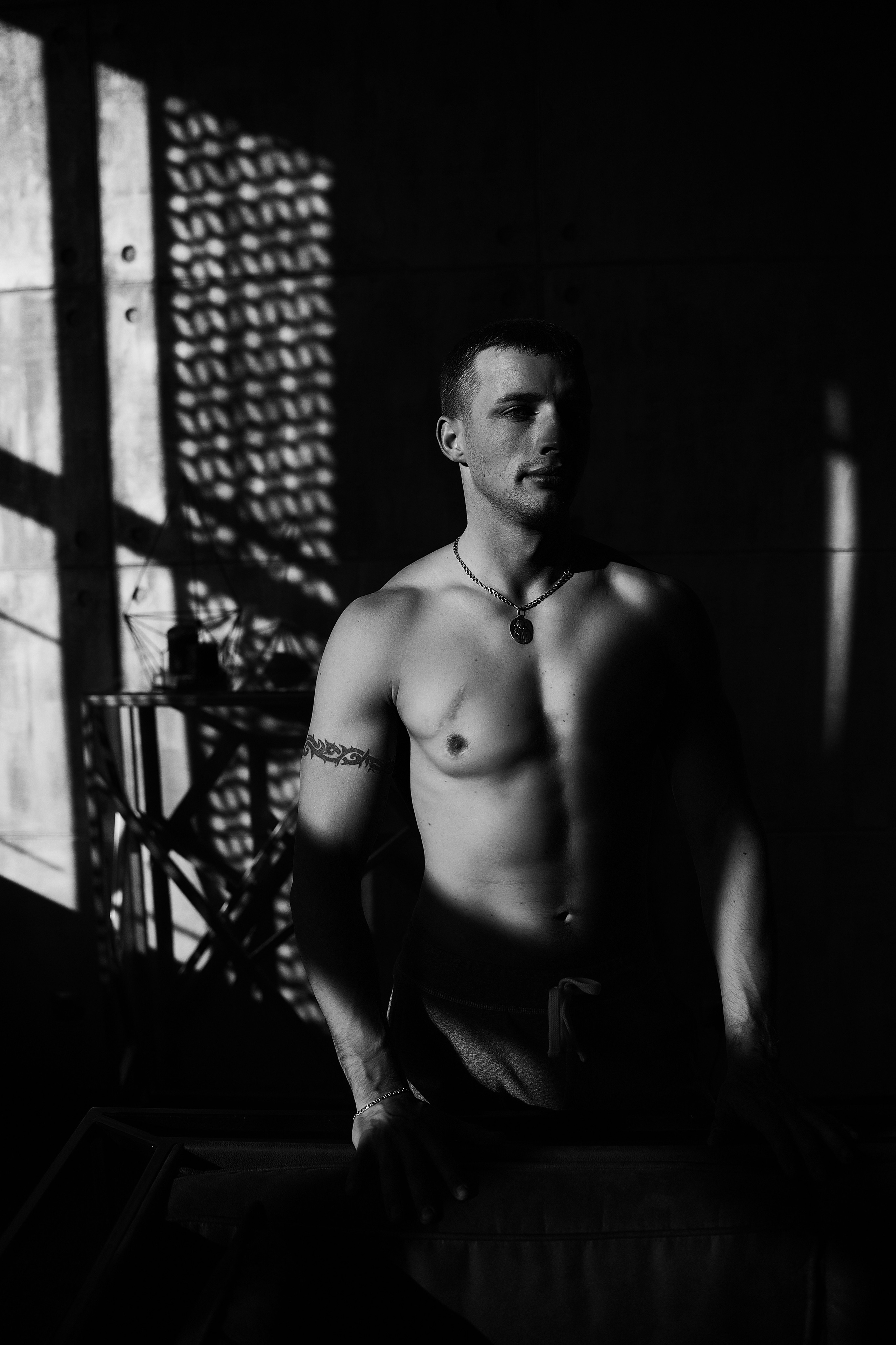 Студийные семейные, детские, индивидуальные фотосессии. Свадебный, семейный, детский, контент фотограф в Омске Максим Ильин