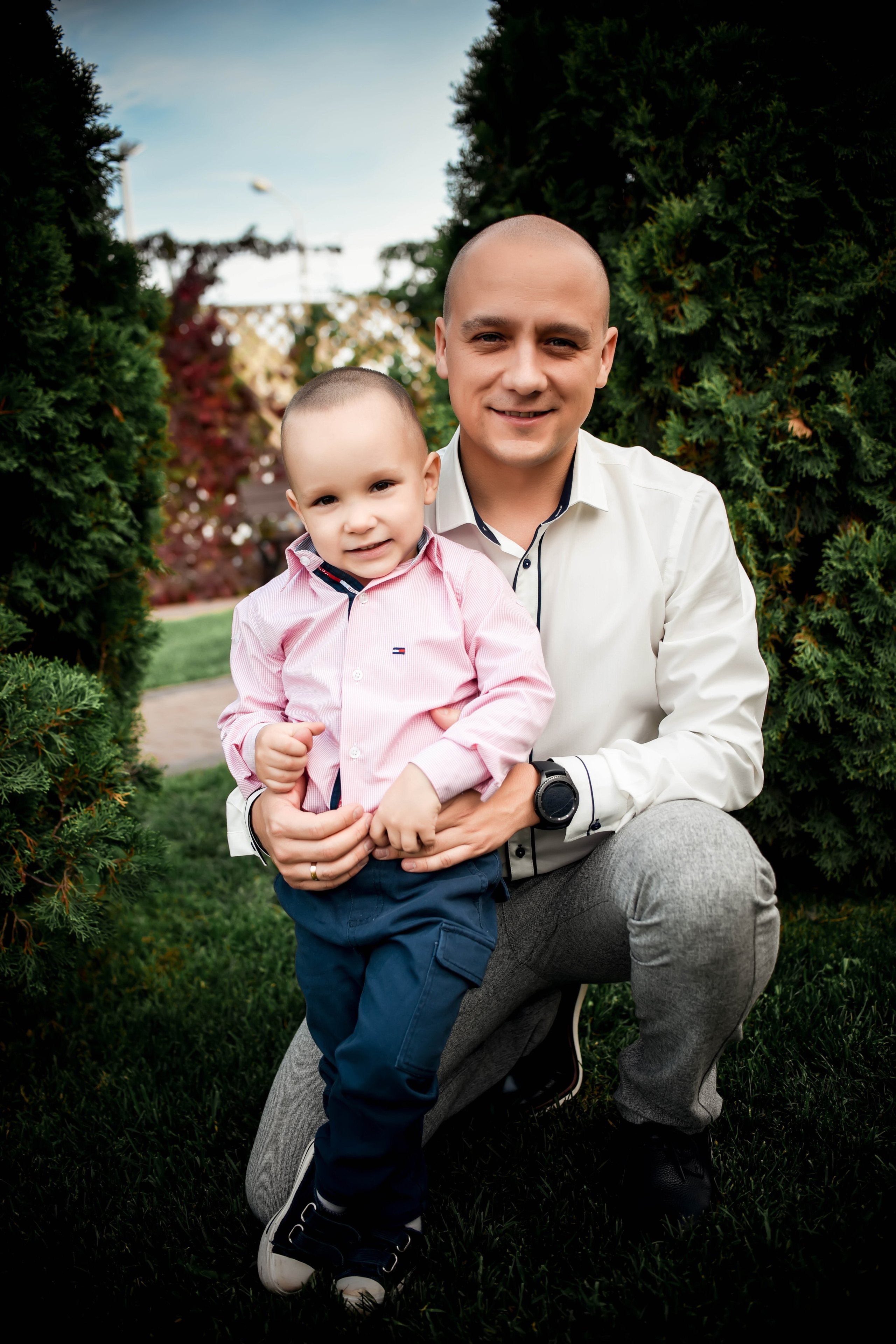 Прогулочные семейные, детские, индивидуальные фотосессии. Свадебный, семейный, детский, контент фотограф в Омске Максим Ильин