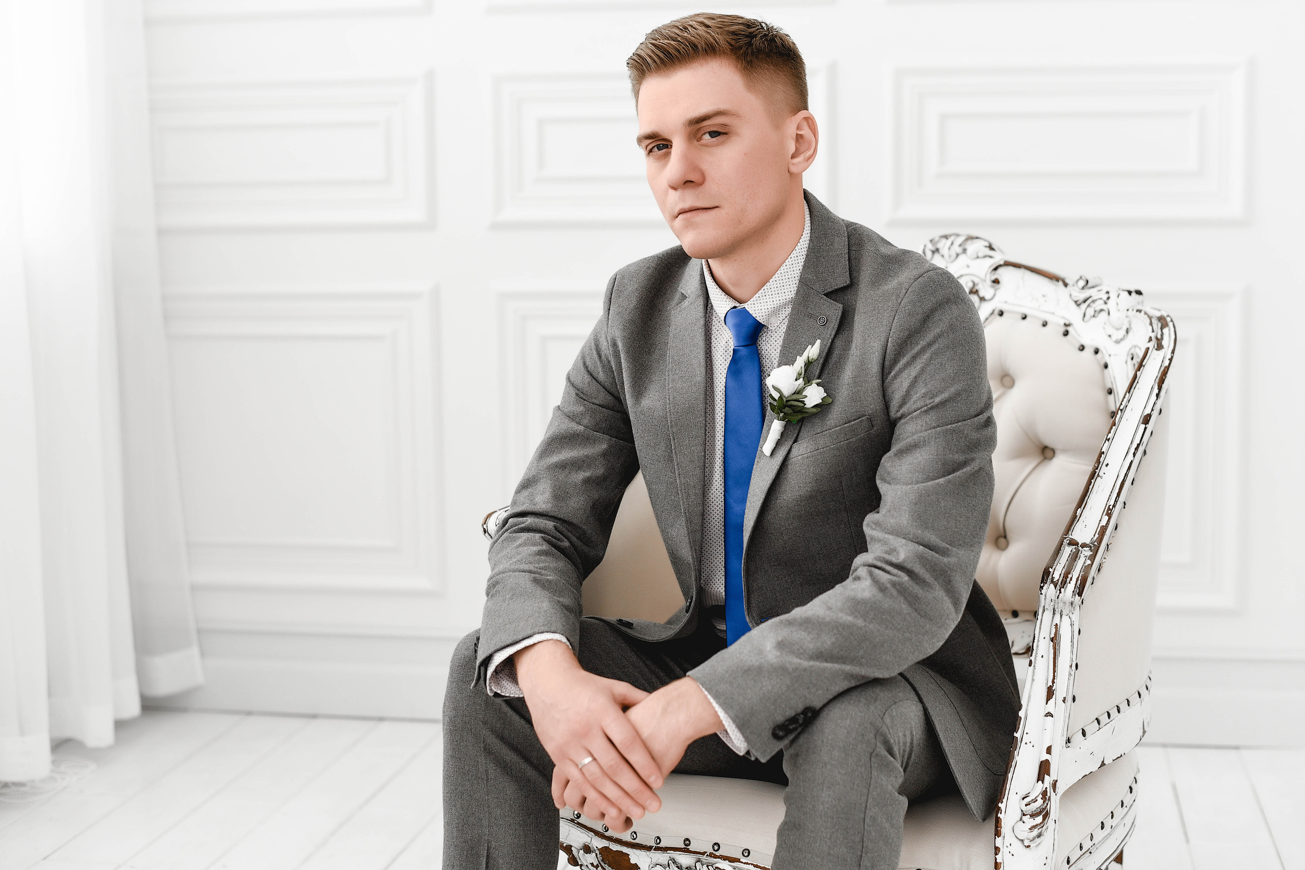 Красивая и нежная студийная серия Коли и Оли. Свадебный, семейный, детский, контент фотограф в Омске Максим Ильин