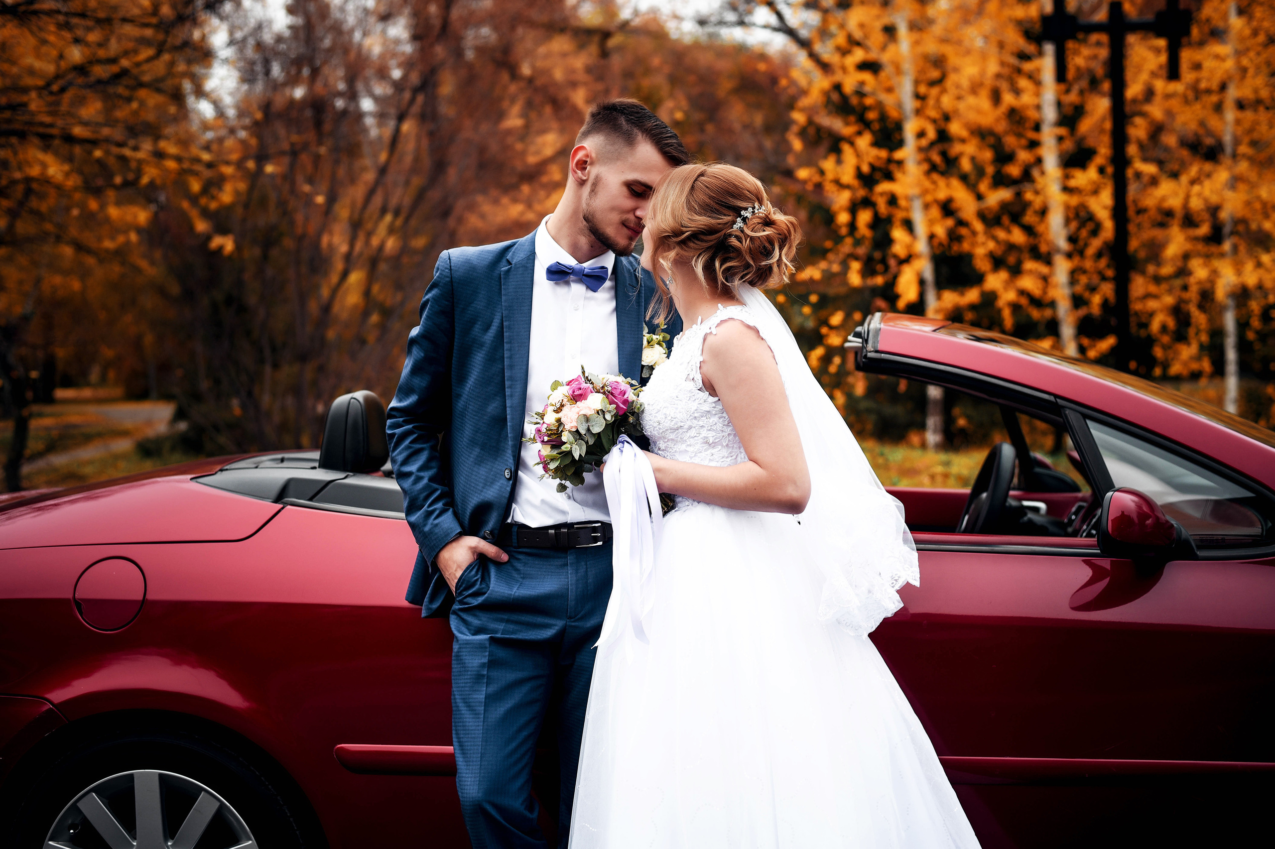 Осенняя свадебная серия Александра и Кристины. Свадебный, семейный, детский, контент фотограф в Омске Максим Ильин