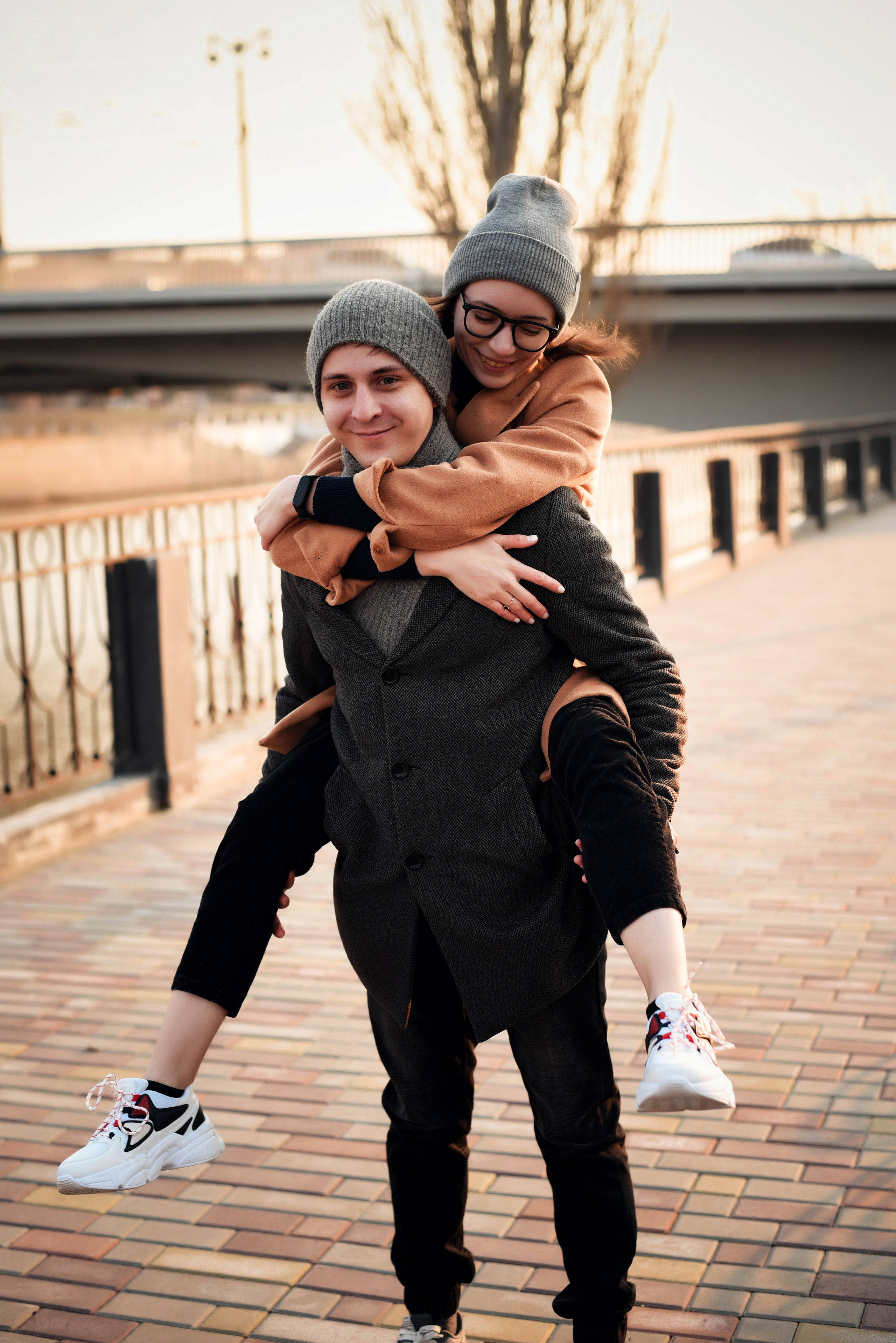 Прогулочные семейные, детские, индивидуальные фотосессии. Свадебный, семейный, детский, контент фотограф в Омске Максим Ильин