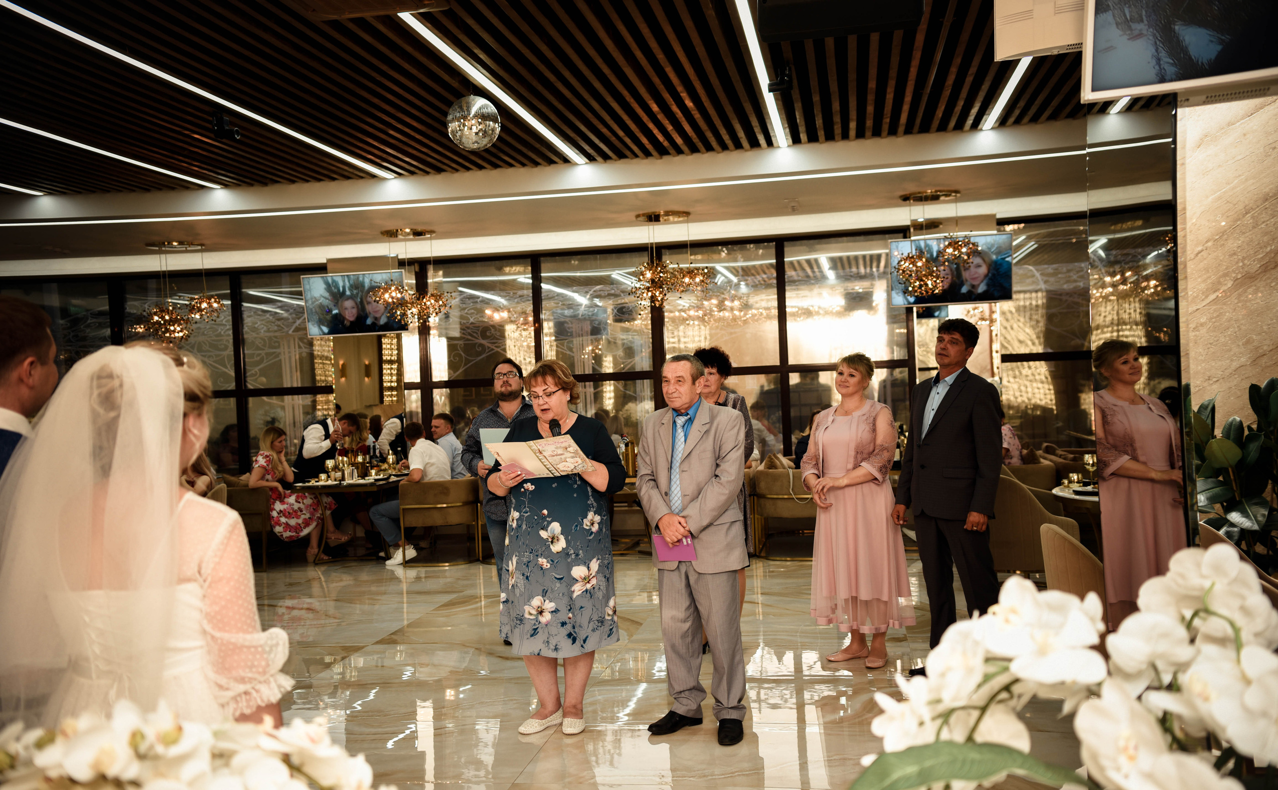 Романтичная история Яны и Константина. Свадебный, семейный, детский, контент фотограф в Омске Максим Ильин