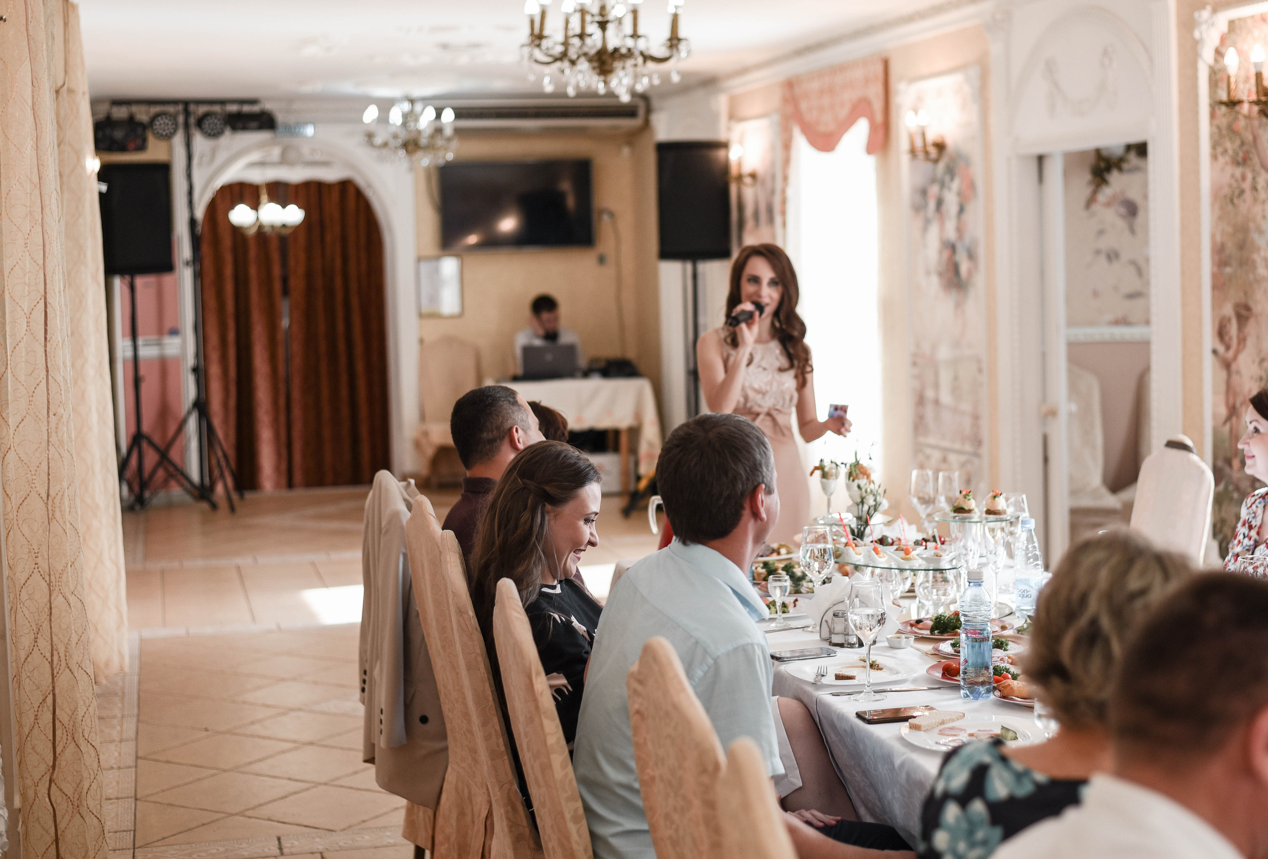 Теплая ретро серия Ивана и Марии. Свадебный, семейный, детский, контент фотограф в Омске Максим Ильин