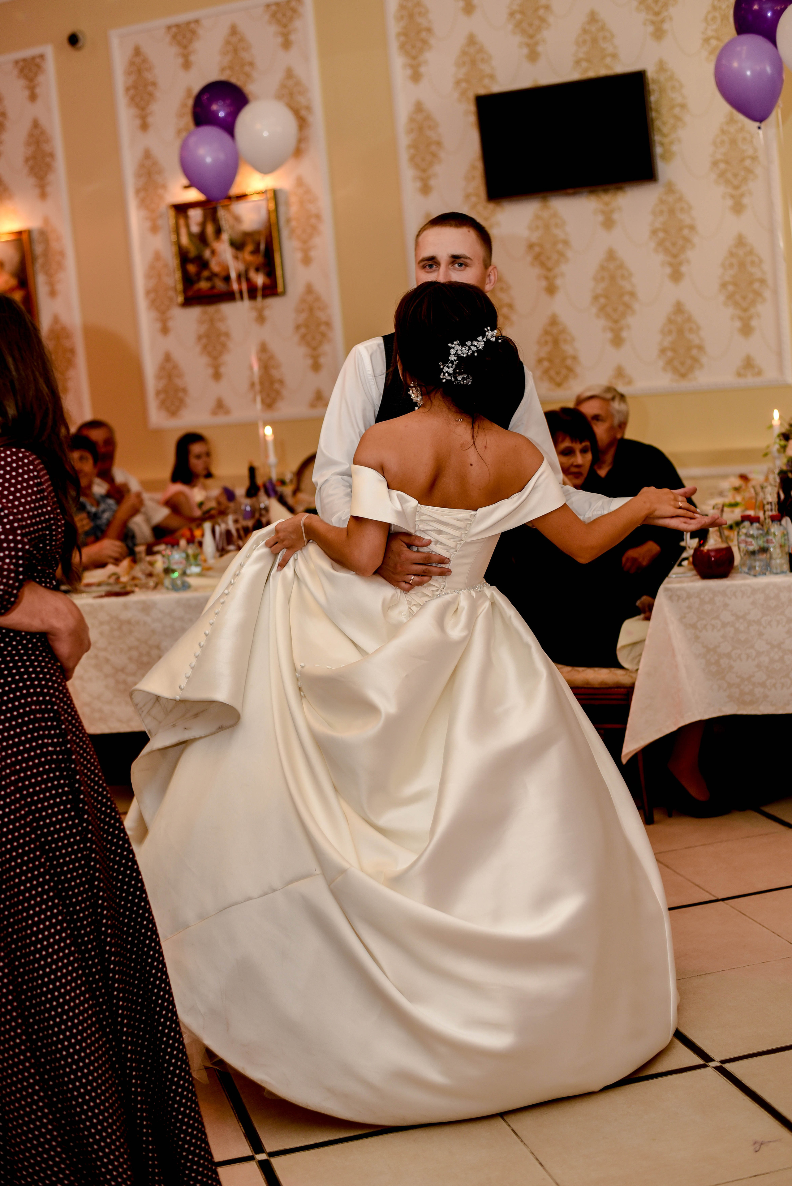 Яркая июльская история Алескандра и Инны. Свадебный, семейный, детский, контент фотограф в Омске Максим Ильин