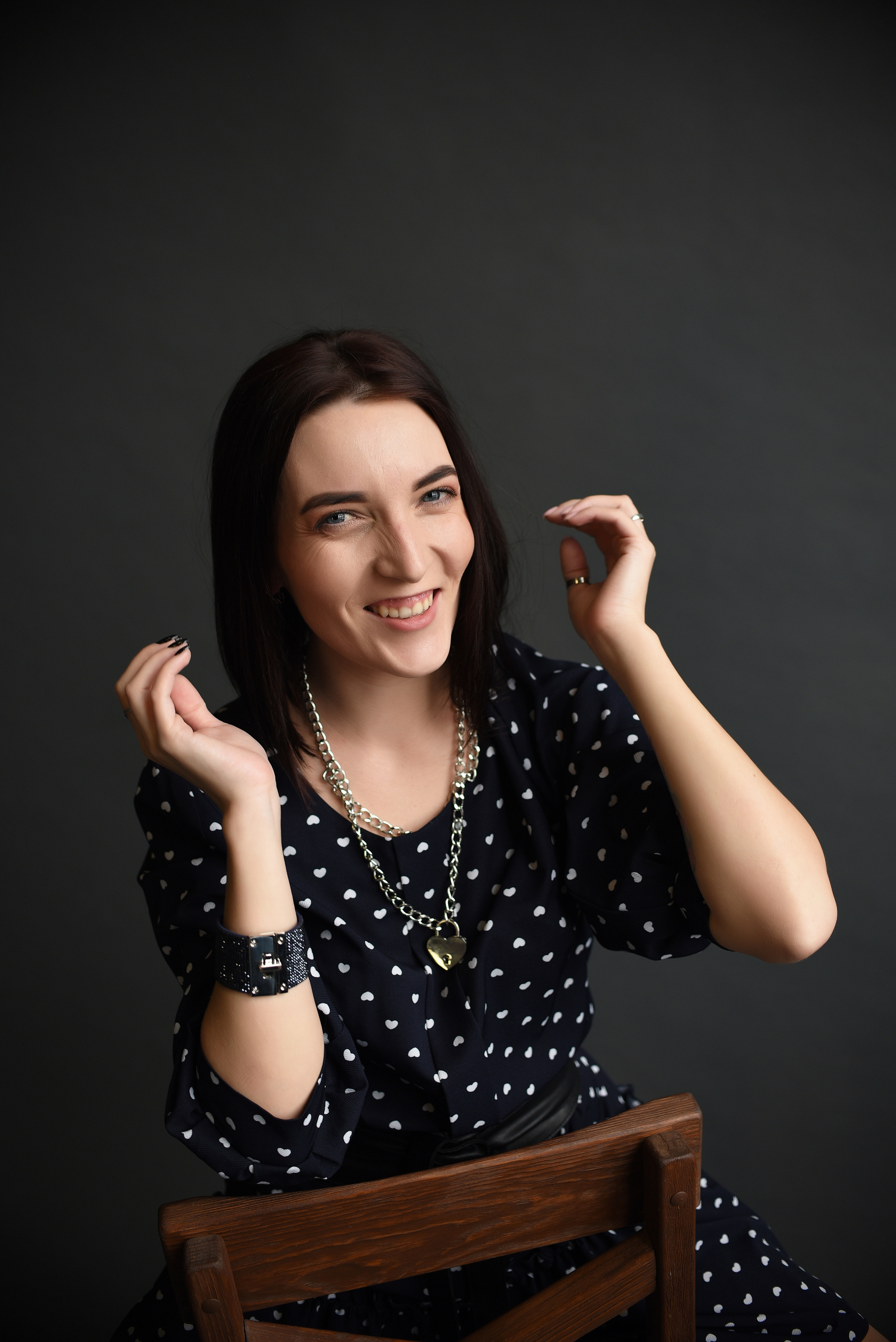 Студийные семейные, детские, индивидуальные фотосессии. Свадебный, семейный, детский, контент фотограф в Омске Максим Ильин