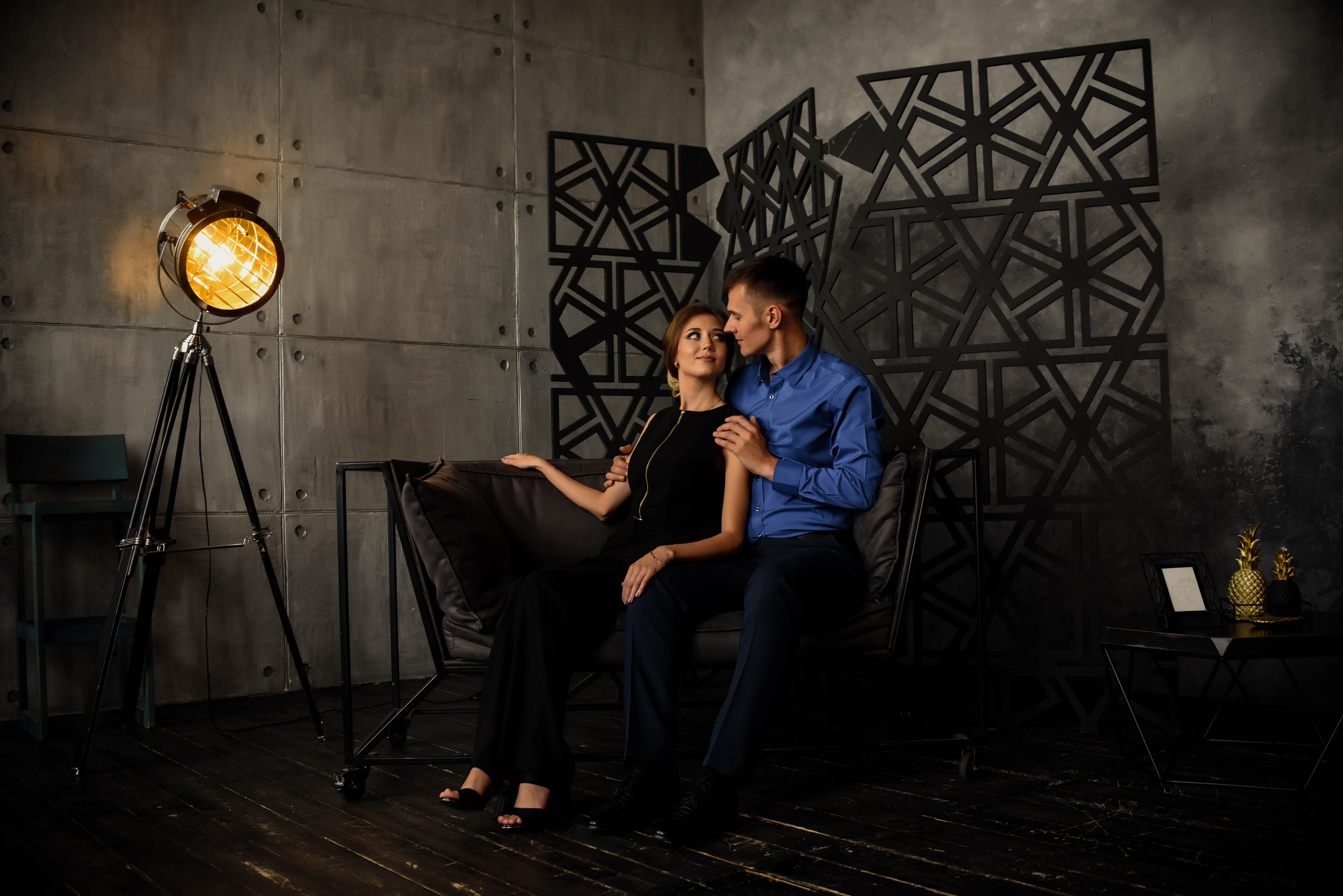 Студийное Love story. Свадебный, семейный, детский, контент фотограф в Омске Максим Ильин