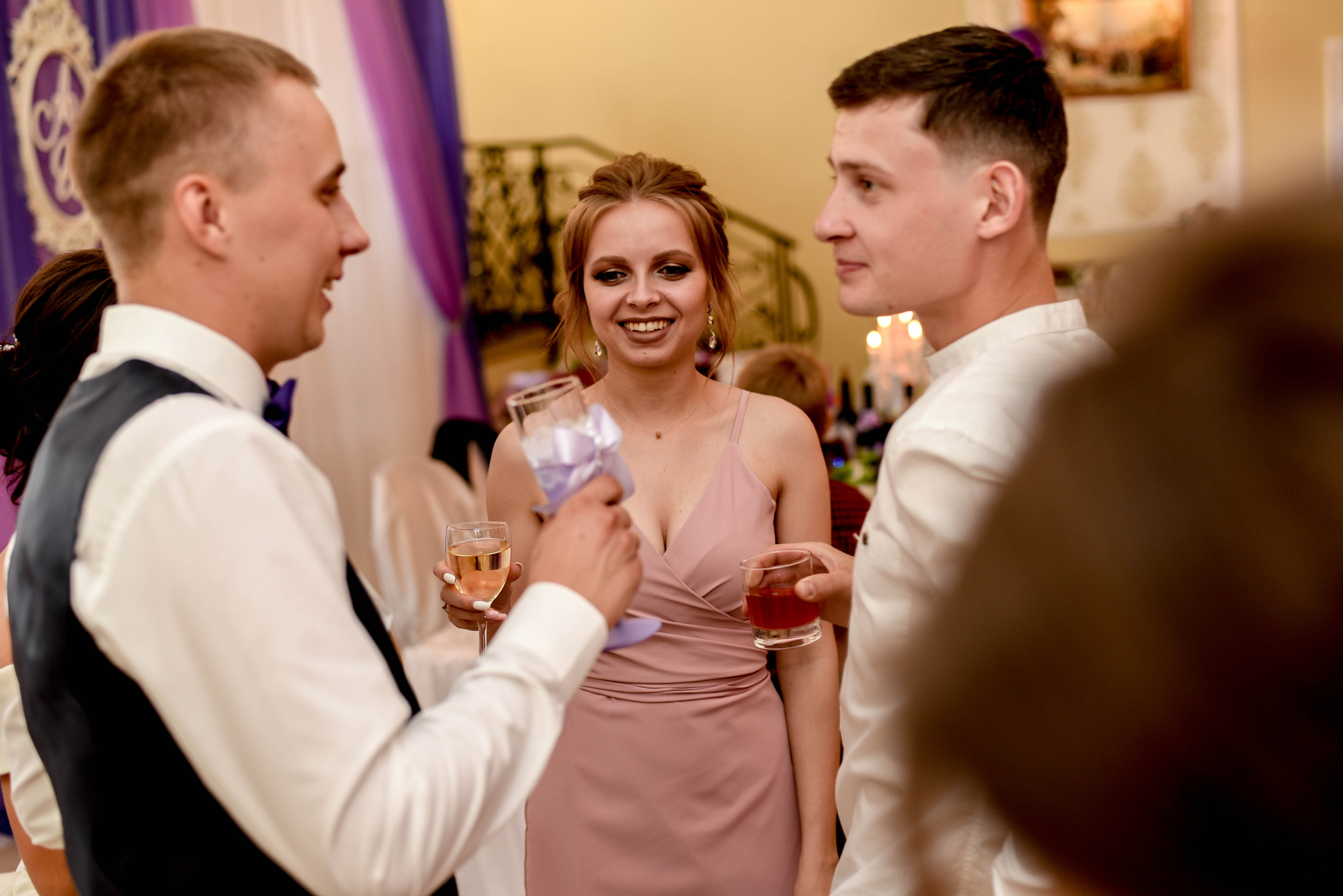 Яркая июльская история Алескандра и Инны. Свадебный, семейный, детский, контент фотограф в Омске Максим Ильин