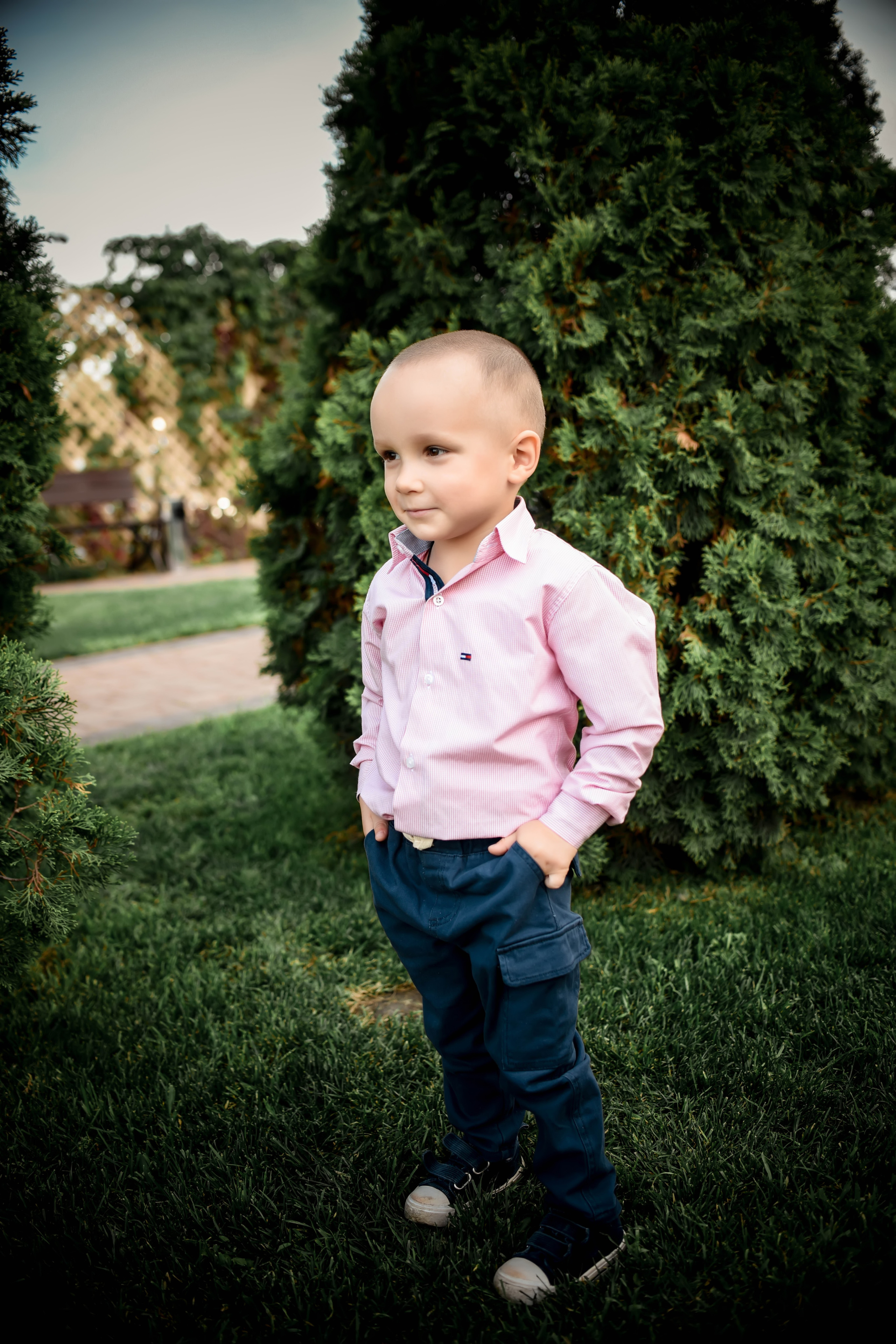 Прогулочные семейные, детские, индивидуальные фотосессии. Свадебный, семейный, детский, контент фотограф в Омске Максим Ильин