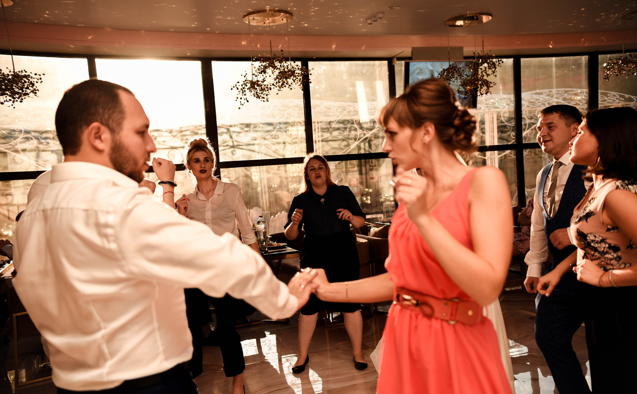 Романтичная история Яны и Константина. Свадебный, семейный, детский, контент фотограф в Омске Максим Ильин