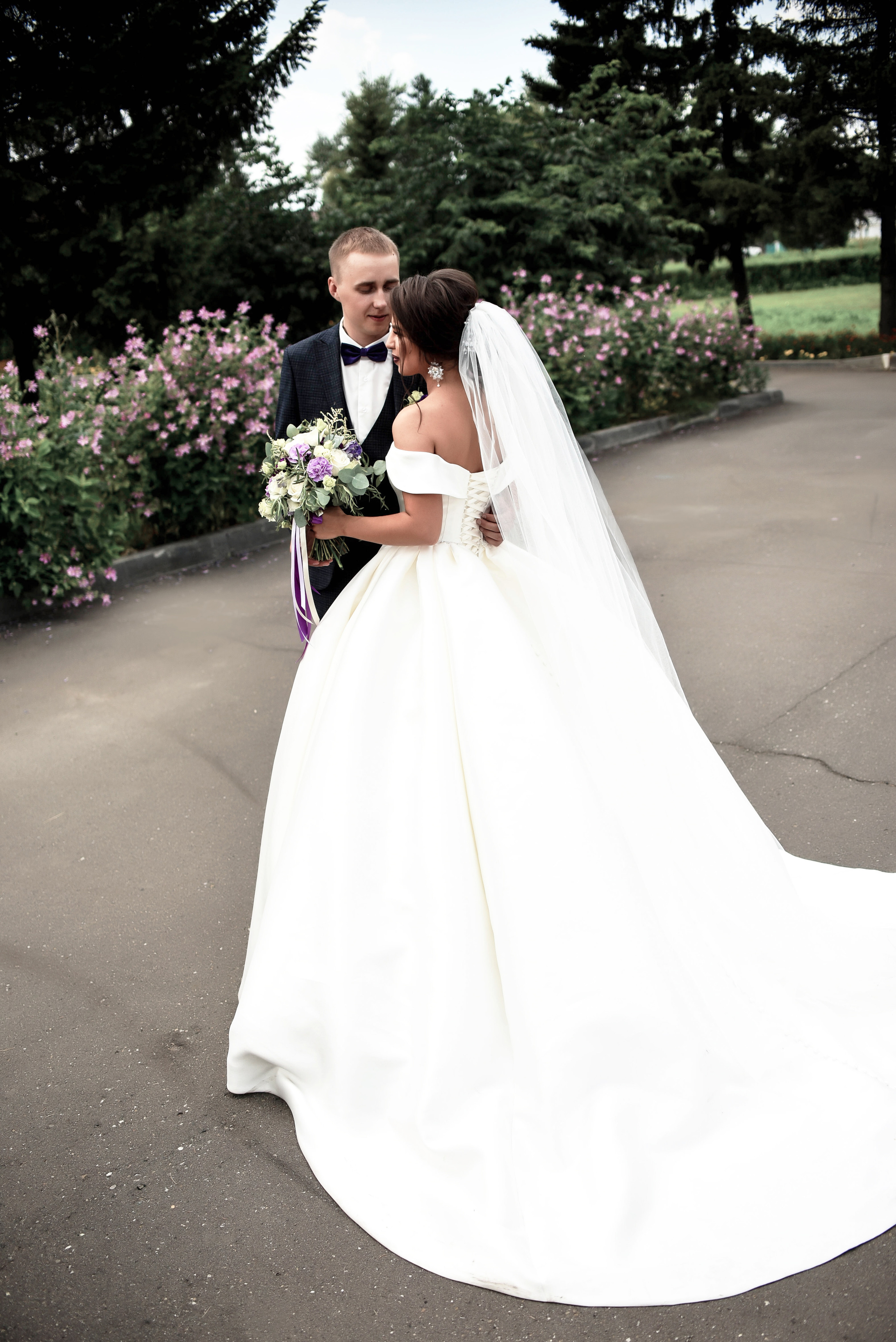 Яркая июльская история Алескандра и Инны. Свадебный, семейный, детский, контент фотограф в Омске Максим Ильин