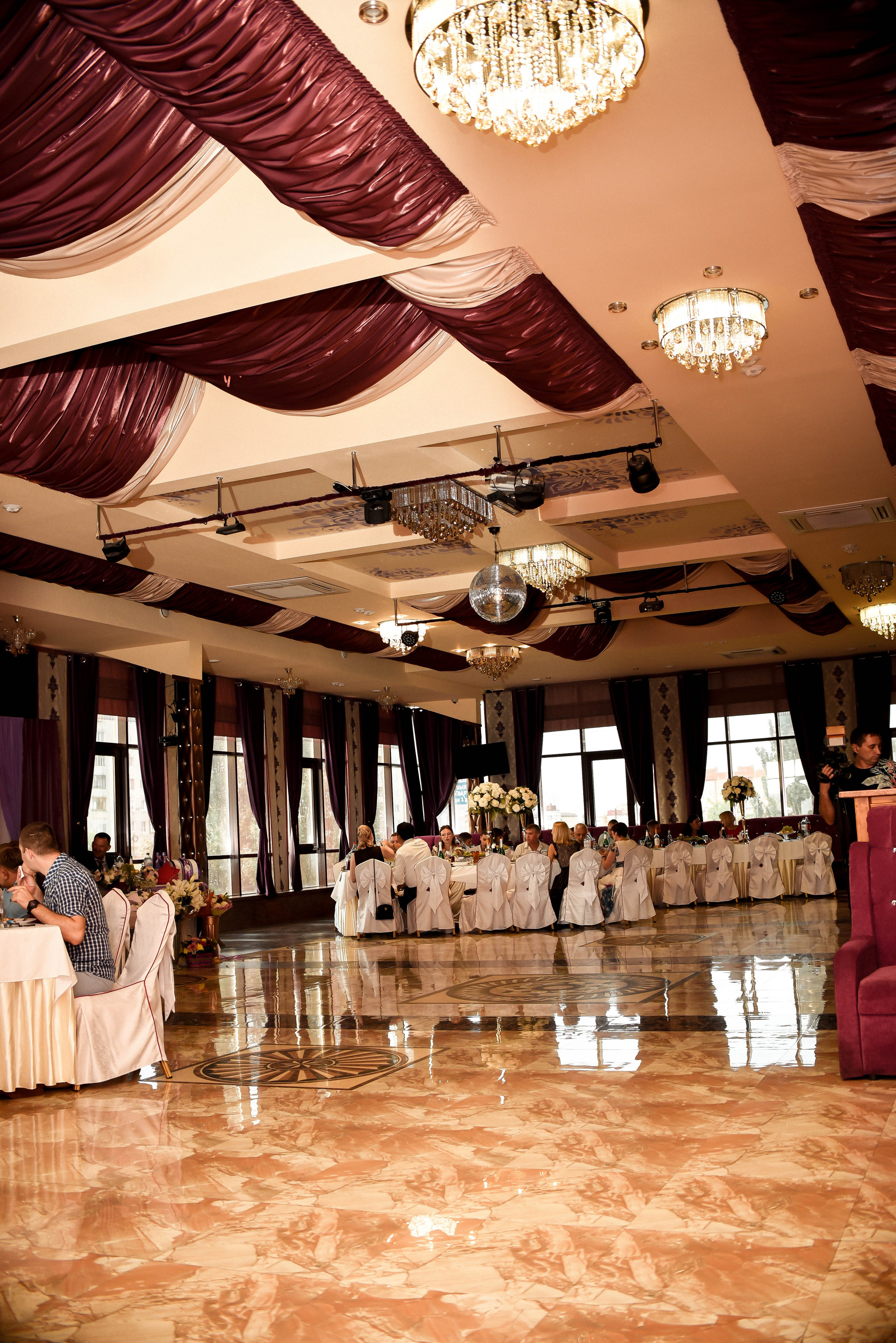 Элегантная пара Александр и Людмила. Свадебный, семейный, детский, контент фотограф в Омске Максим Ильин