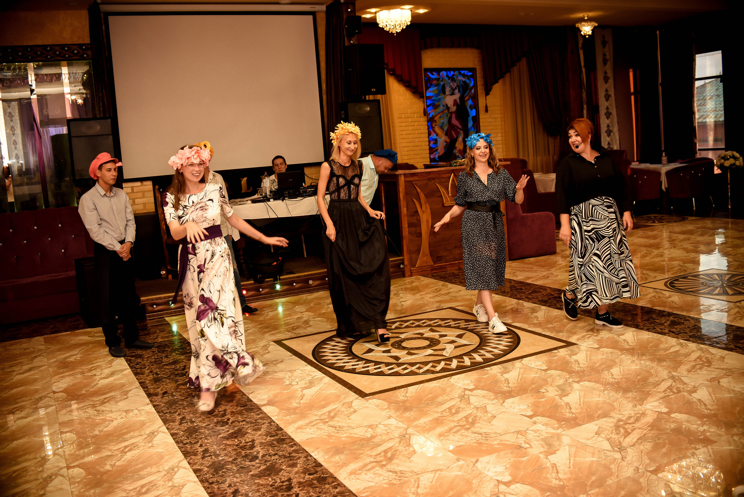 Элегантная пара Александр и Людмила. Свадебный, семейный, детский, контент фотограф в Омске Максим Ильин