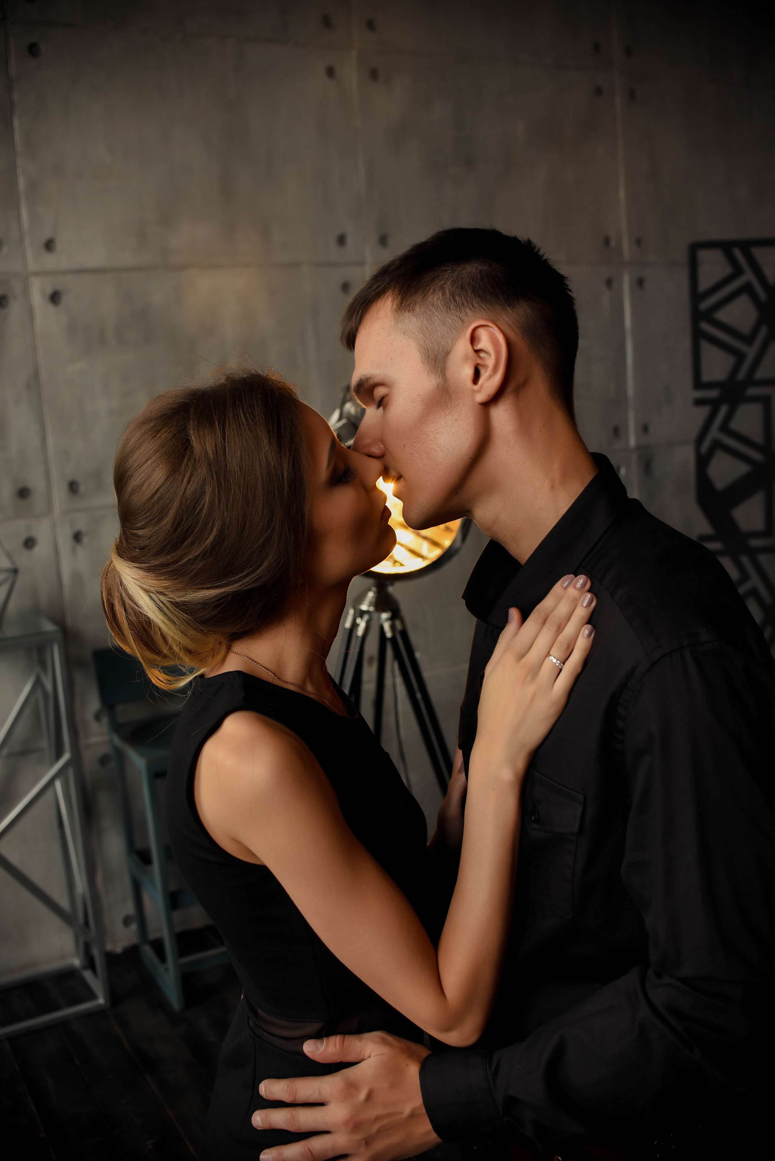 Студийное Love story. Свадебный, семейный, детский, контент фотограф в Омске Максим Ильин