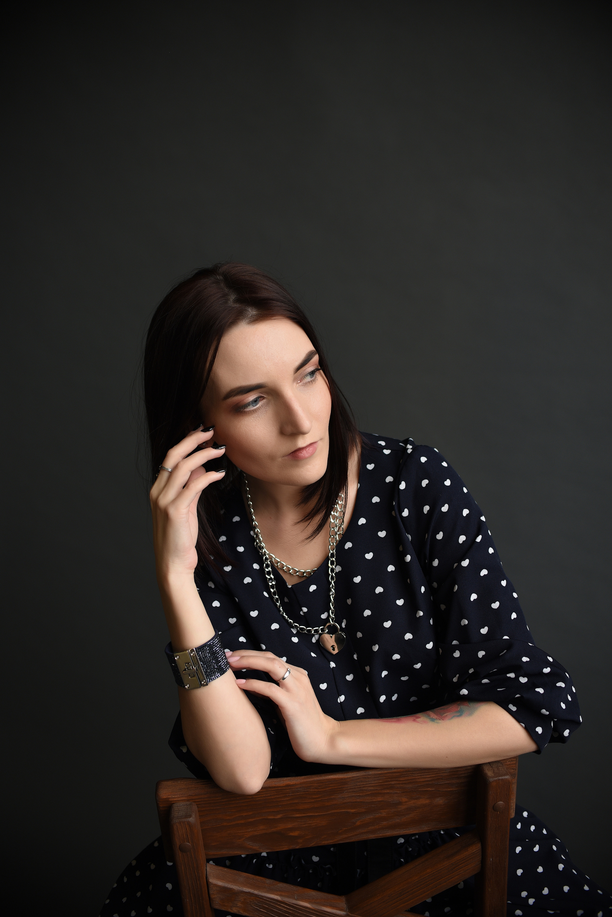 Студийные семейные, детские, индивидуальные фотосессии. Свадебный, семейный, детский, контент фотограф в Омске Максим Ильин