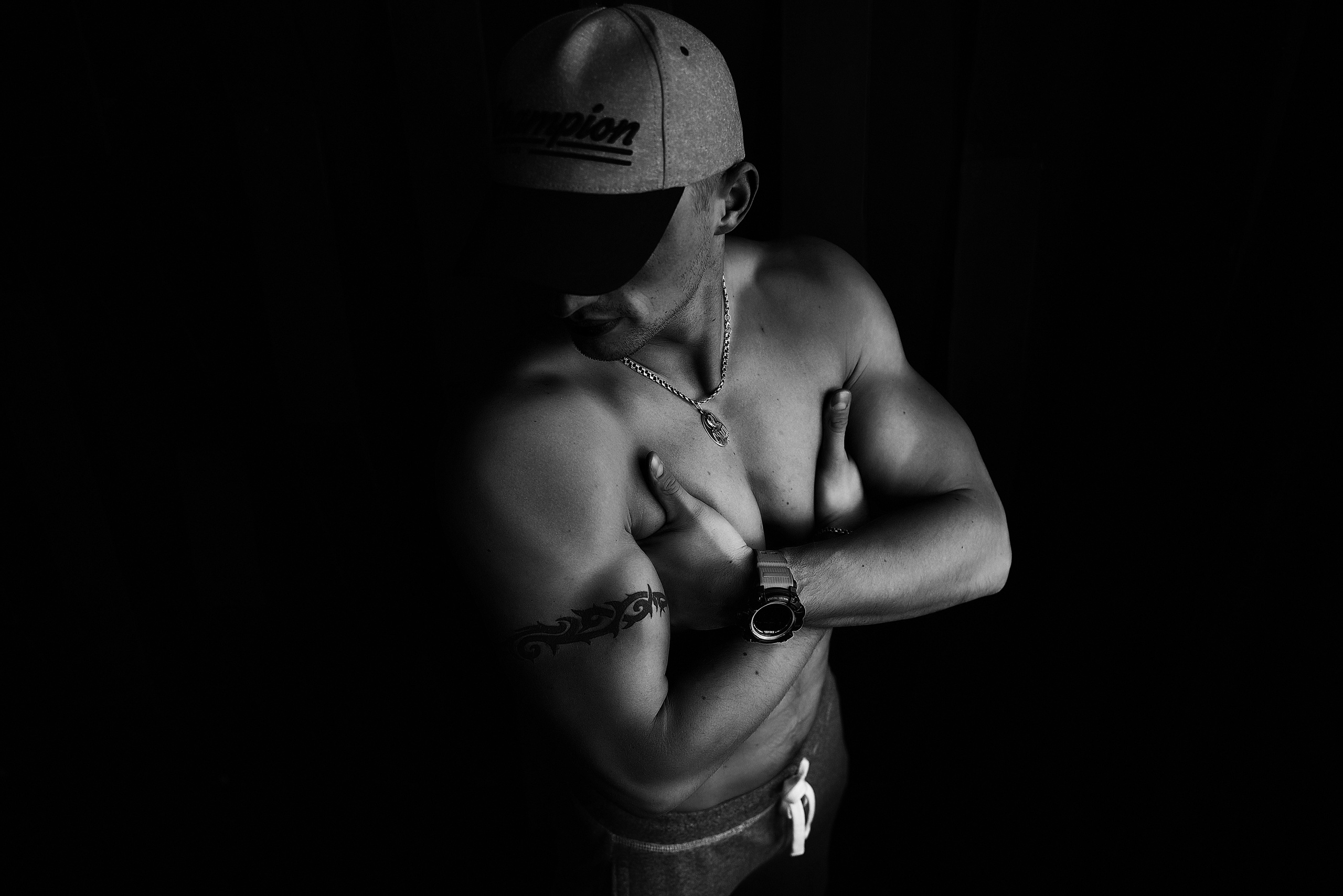 Студийные семейные, детские, индивидуальные фотосессии. Свадебный, семейный, детский, контент фотограф в Омске Максим Ильин