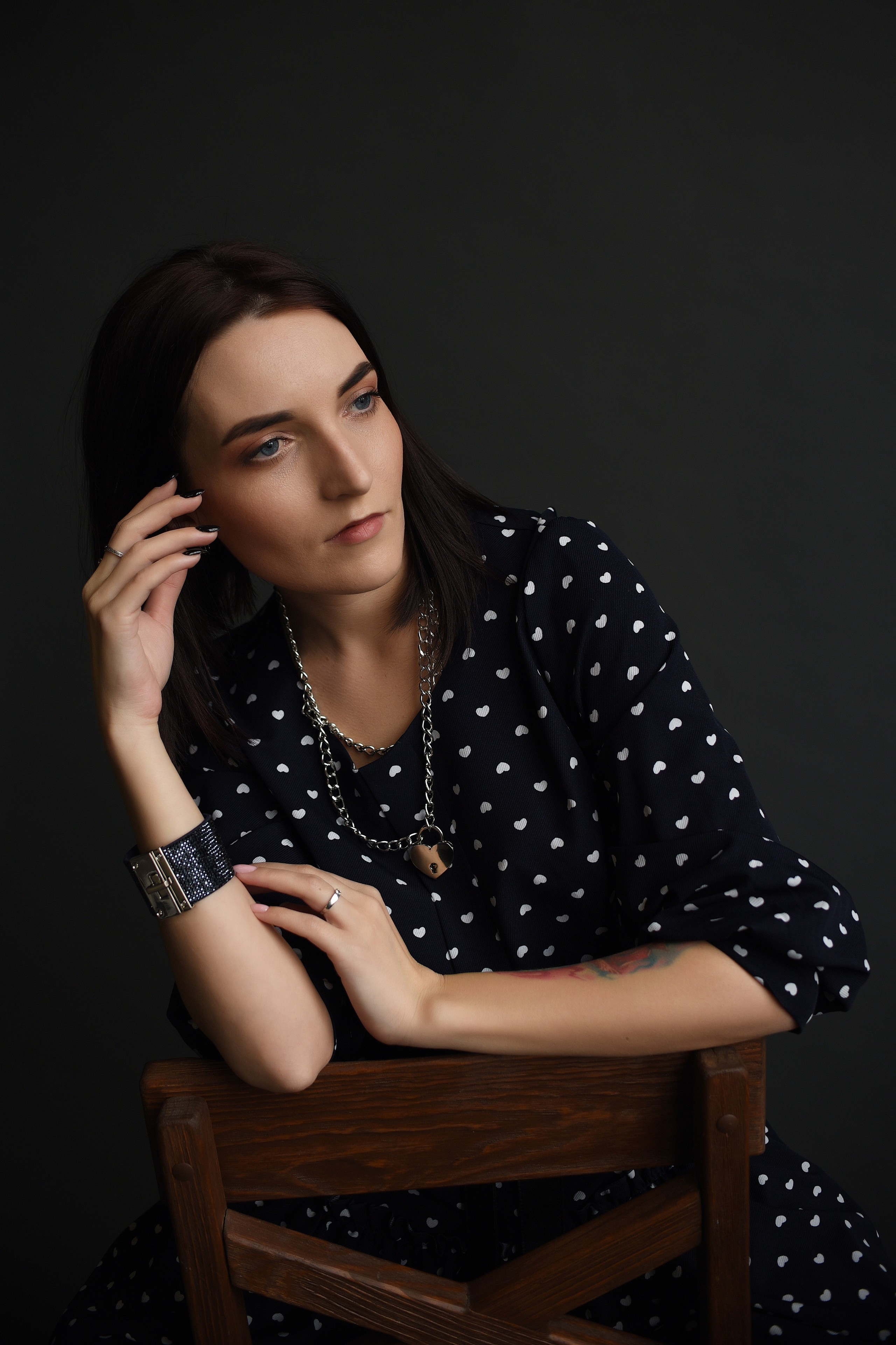 Студийные семейные, детские, индивидуальные фотосессии. Свадебный, семейный, детский, контент фотограф в Омске Максим Ильин