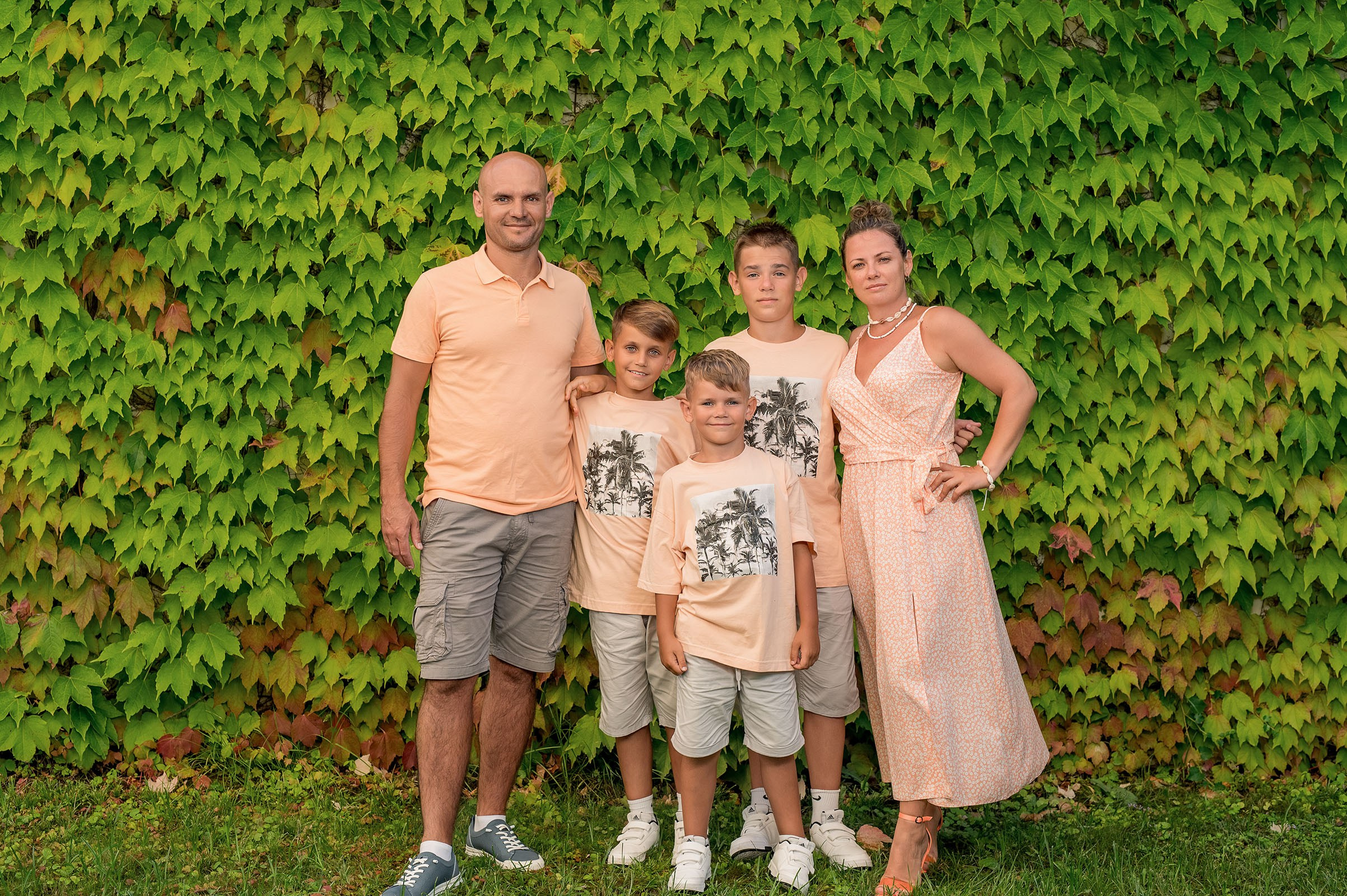 Большая семейная фотосессия в Сочи