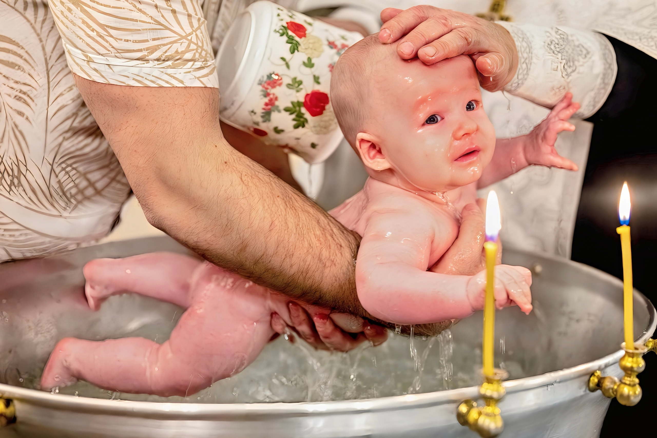 Крещение в церкви Петра и Февронии Муромских. Семейный и детский фотограф Москва