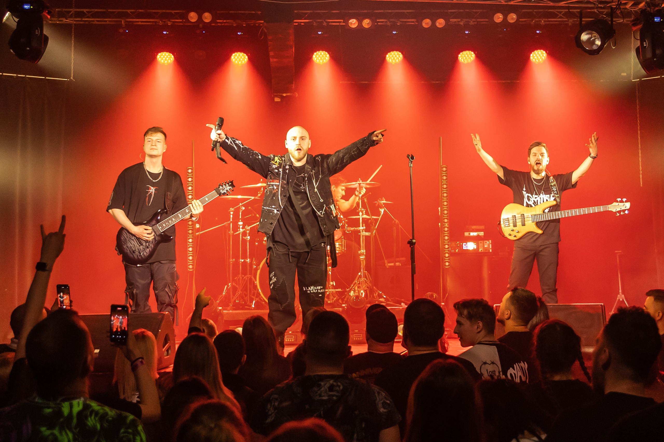 Концерт альтернатив метал группы iOSTRA 30.03.24. Фотограф Владимир Охрименко