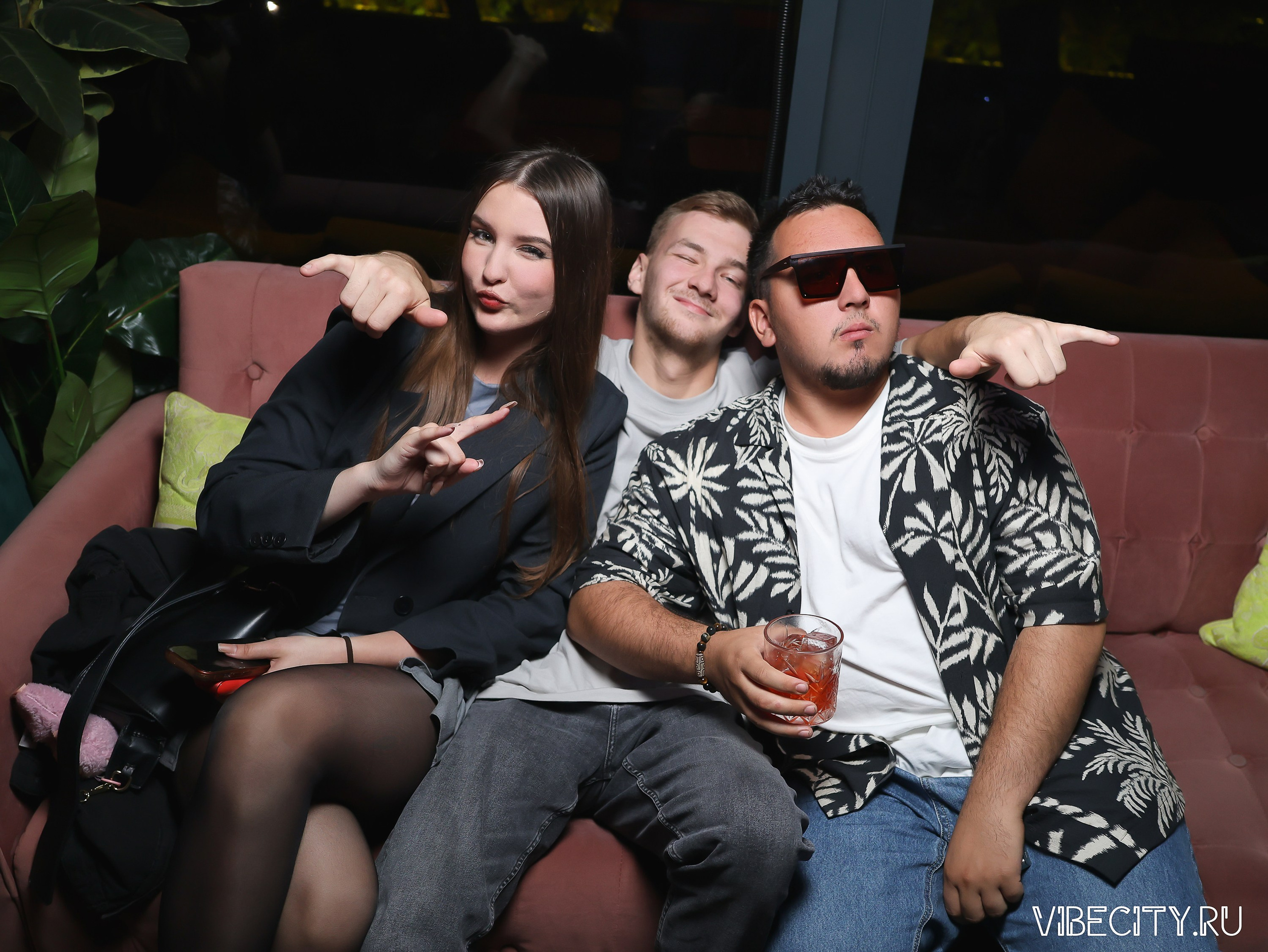 DOUBLE U. VIBECITY.RU Вайб Сити Ру Фоторепортажи Фотоотчеты Калининград