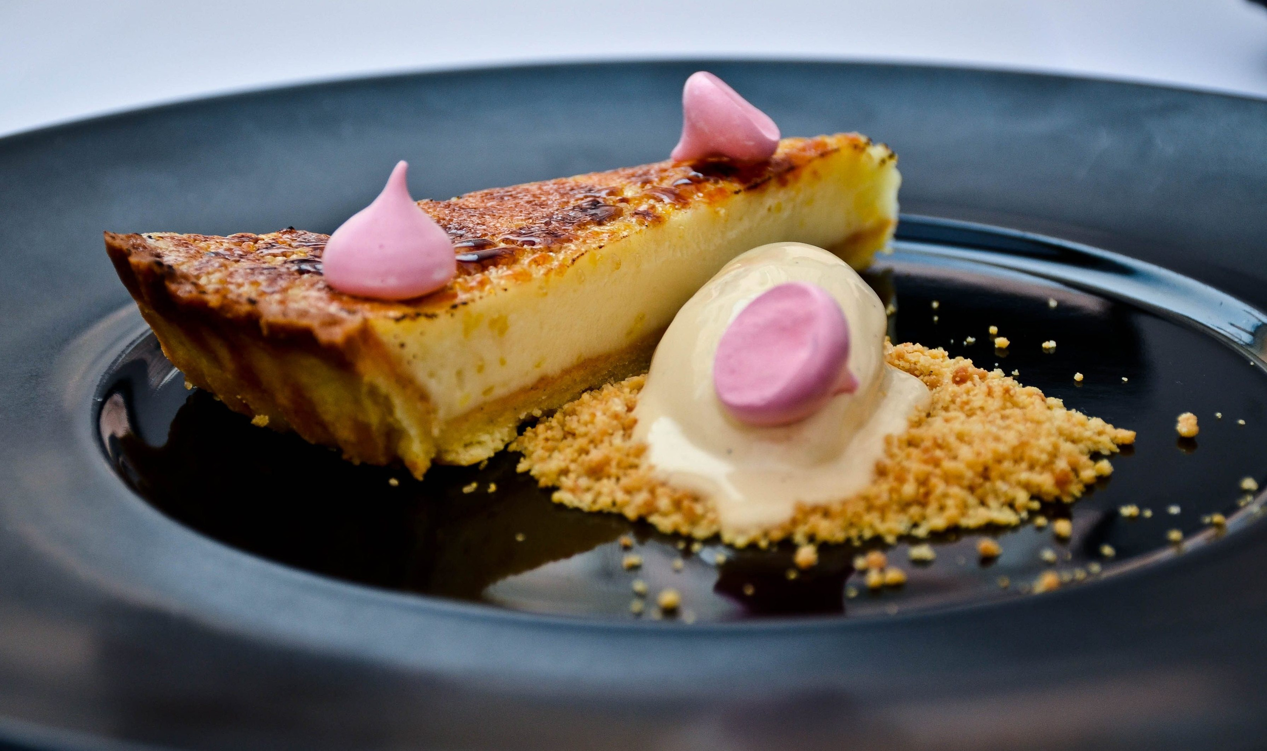 Food & delivery. Photographer Pavel Varlakov