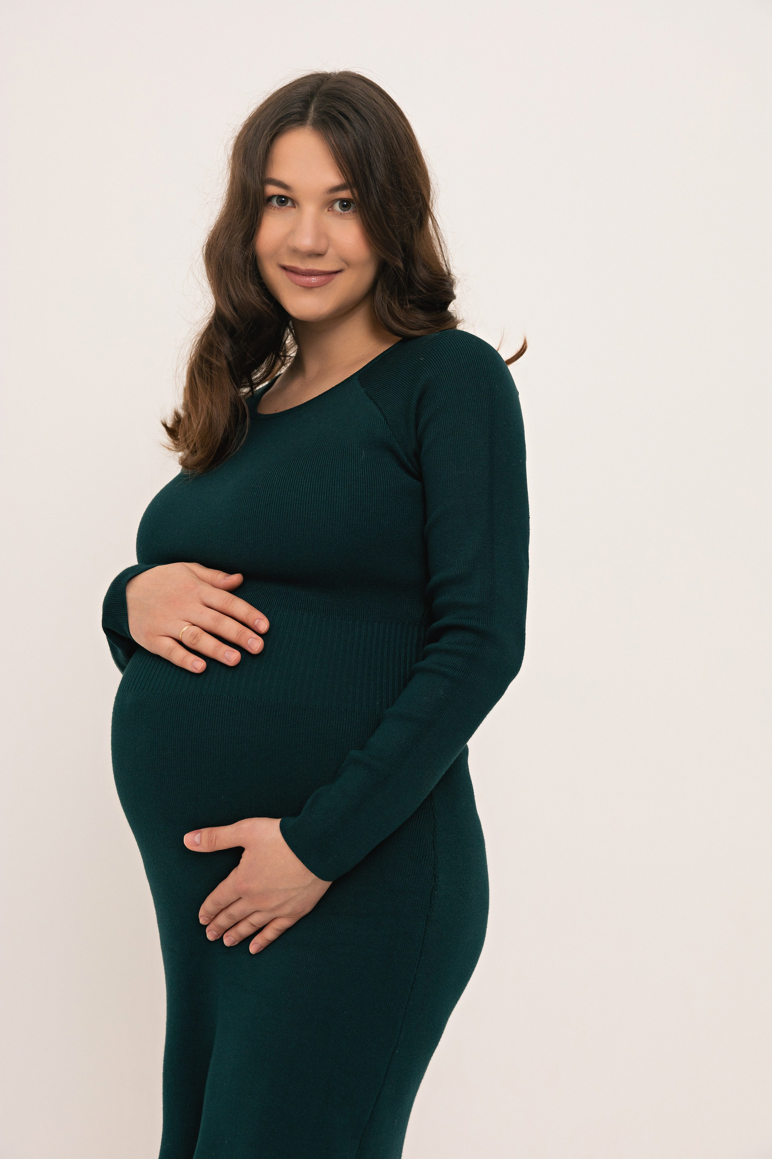 Фотосессия для беременных — заказать услугу фотографа в Москве. Фотографы на роды в Москве. Фото и видео родов. Фотопроект «Продолжение рода»