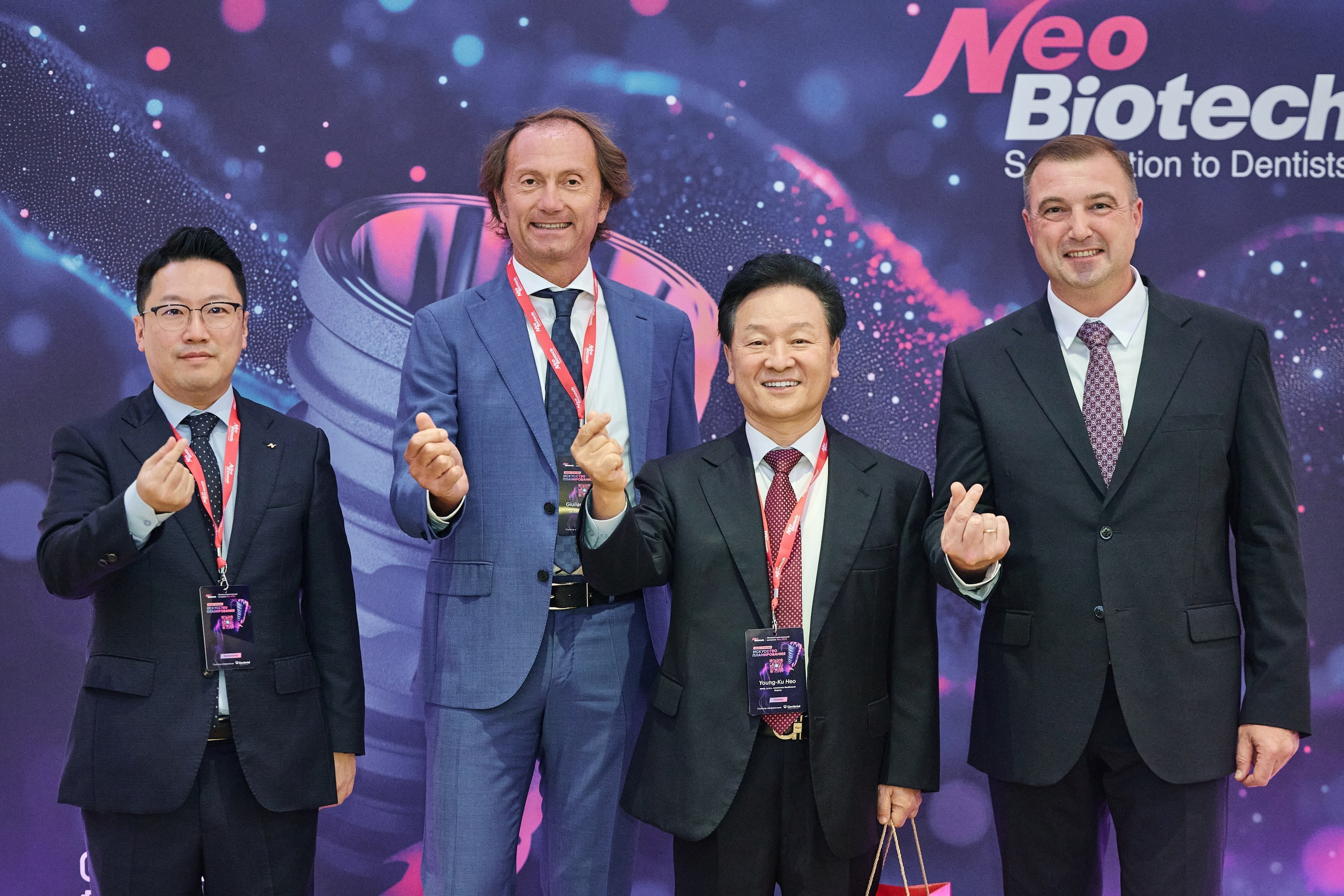 Конгресс имплантологов Neo Biotech 2025. Антон Артюшин, портретный фотограф. Москва