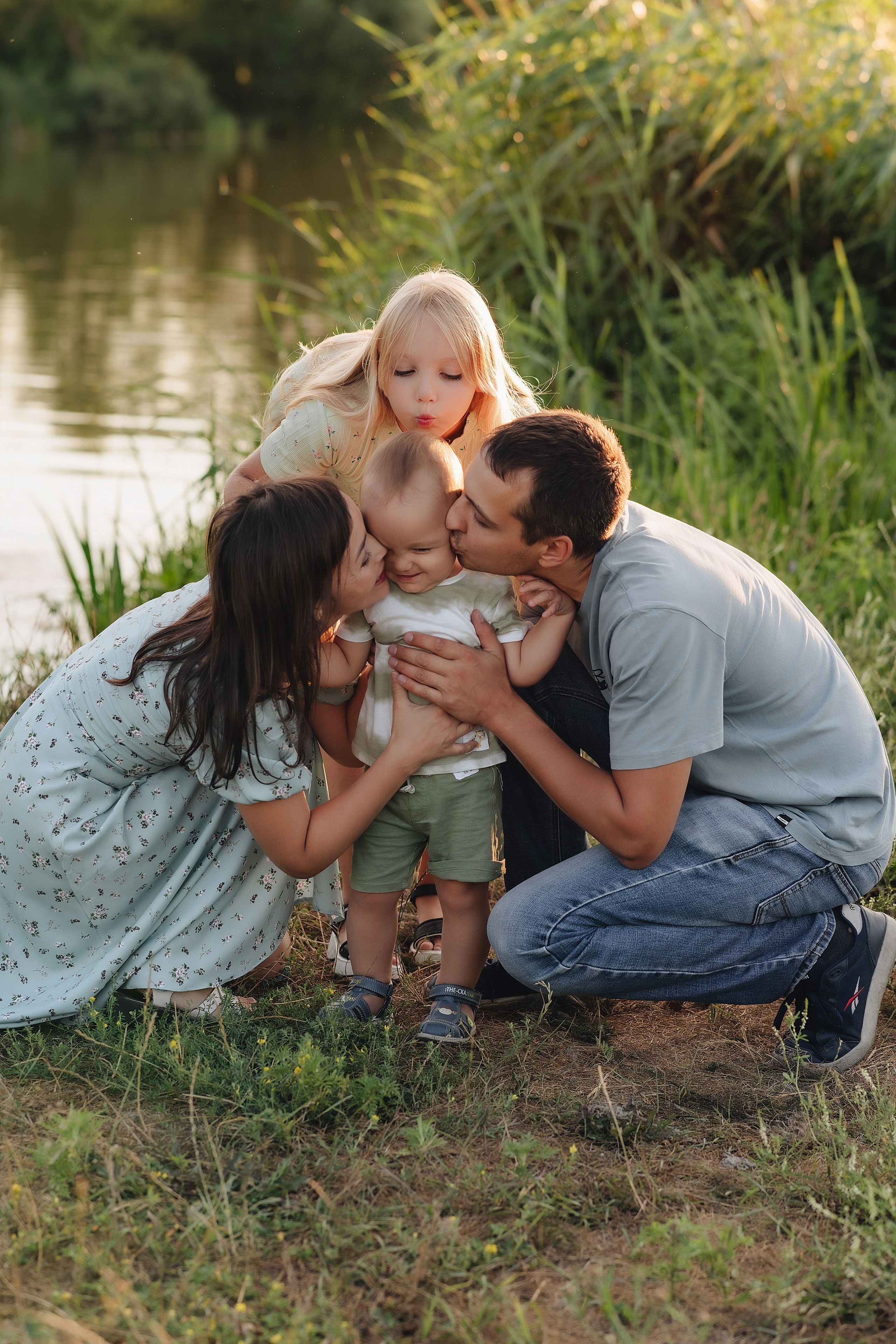 Семейная съемка на закате. Фотограф Карина Шмулёва. Воронеж и область