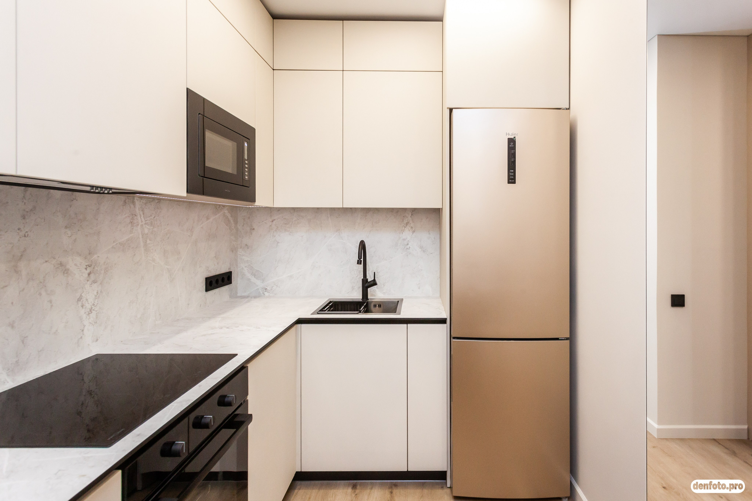 Современная 1 комнатная квартира. Фотограф Денис Денисов