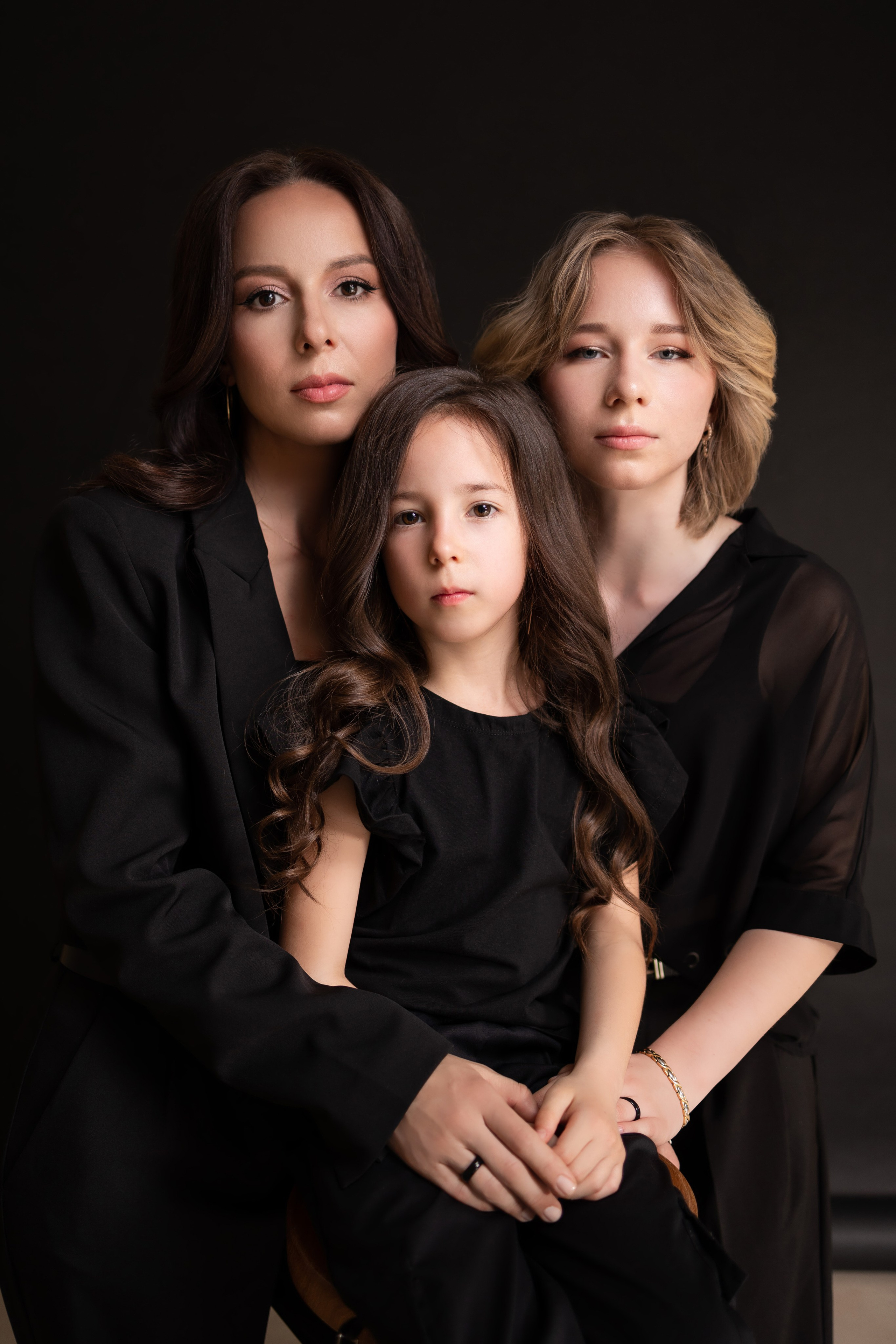 Гульнара с дочками. СЕМЕЙНАЯ ФОТОСЕССИЯ МОСКВА