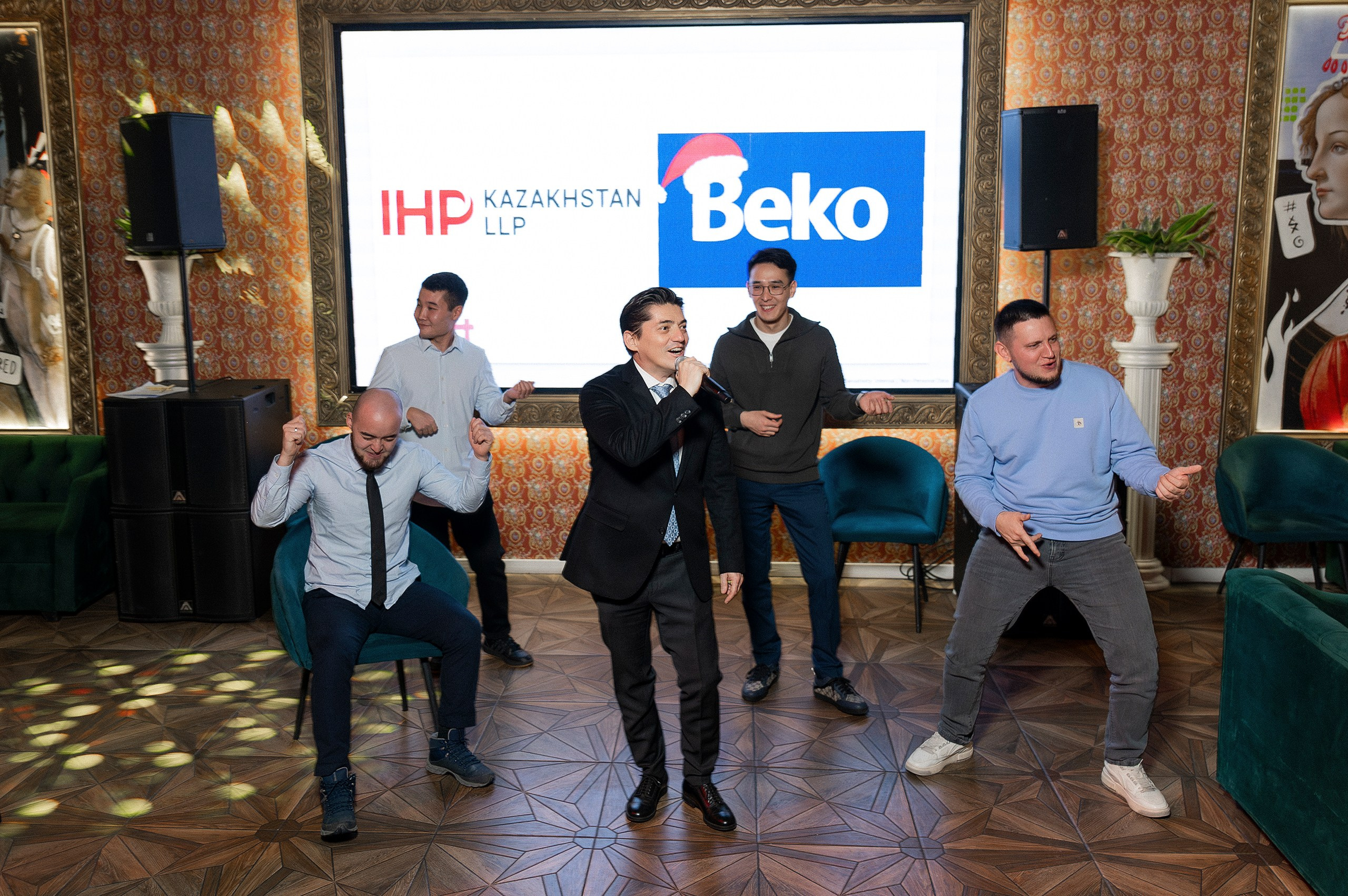 Beko Central Asia — Happy New Year. Фотограф в Алматы — Алексей Коньков | Репортаж, свадьбы, портреты