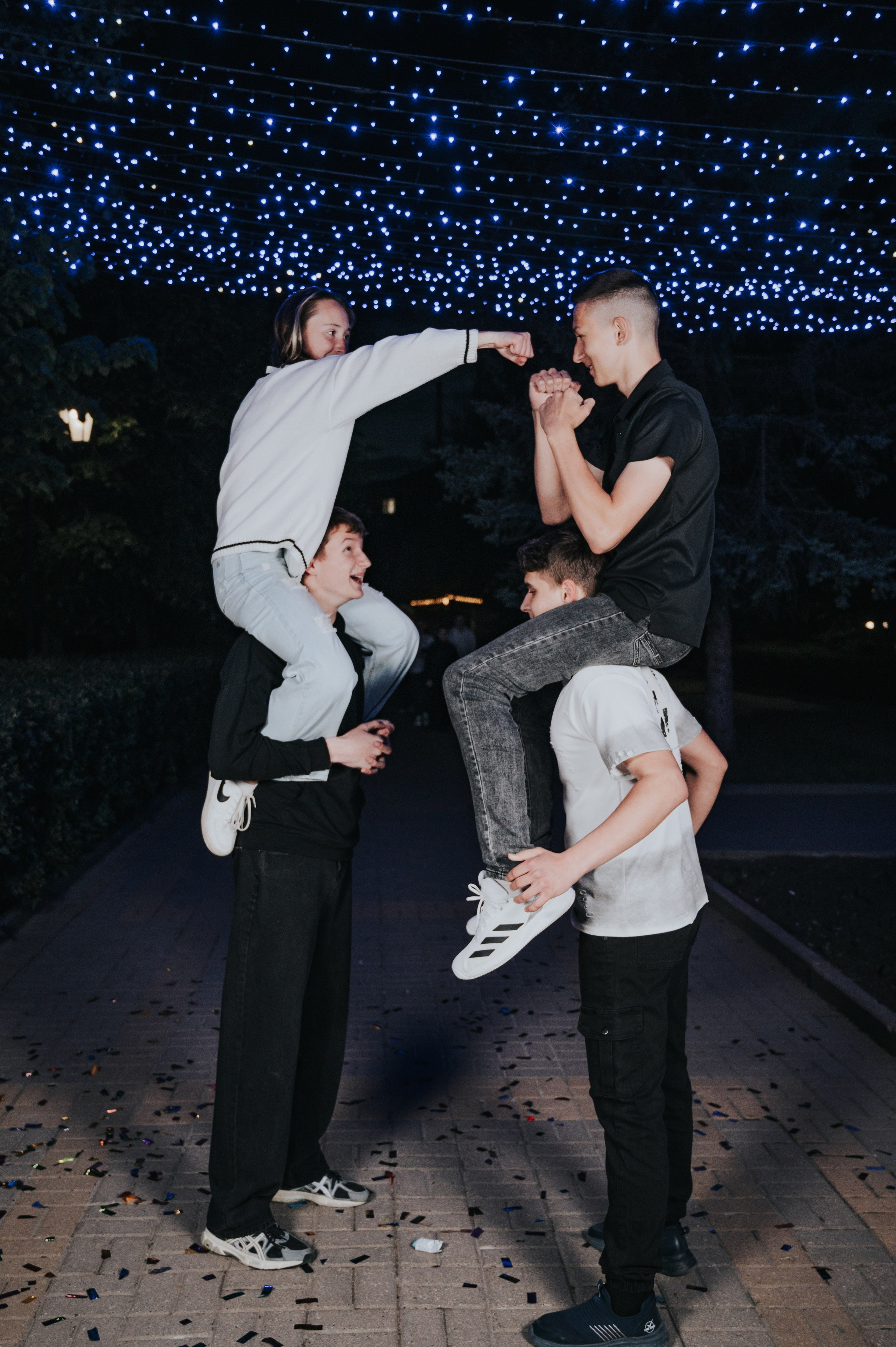 Ночная. Выпускные альбомы и Школьный фотограф в Алексеевке, Бирюче, Красном