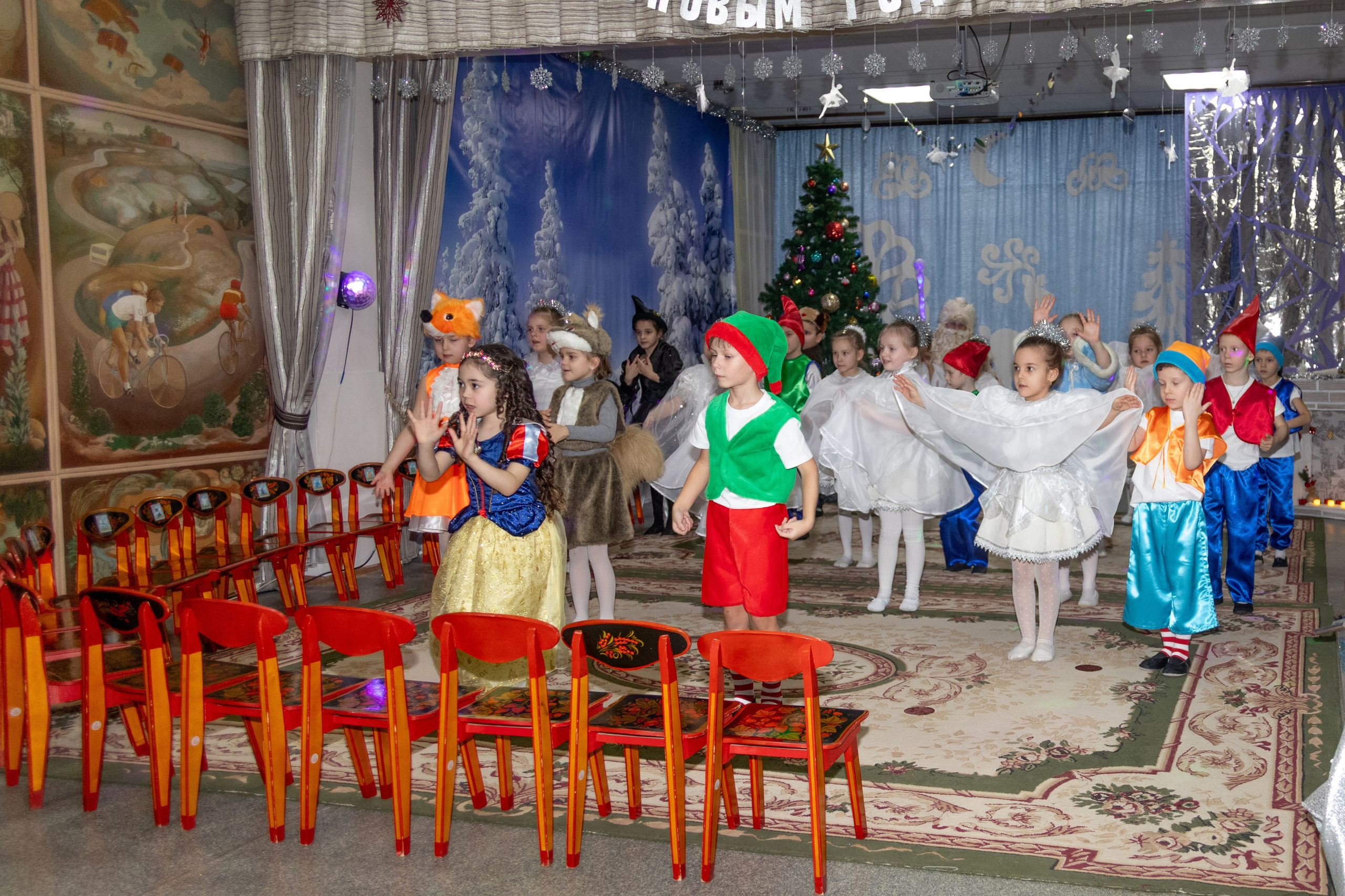 Новогодний утренник подготовительной группы. Индивидуальный и свадебный фотограф в Москве, Электростали и Туле Кадейкина Екатерина