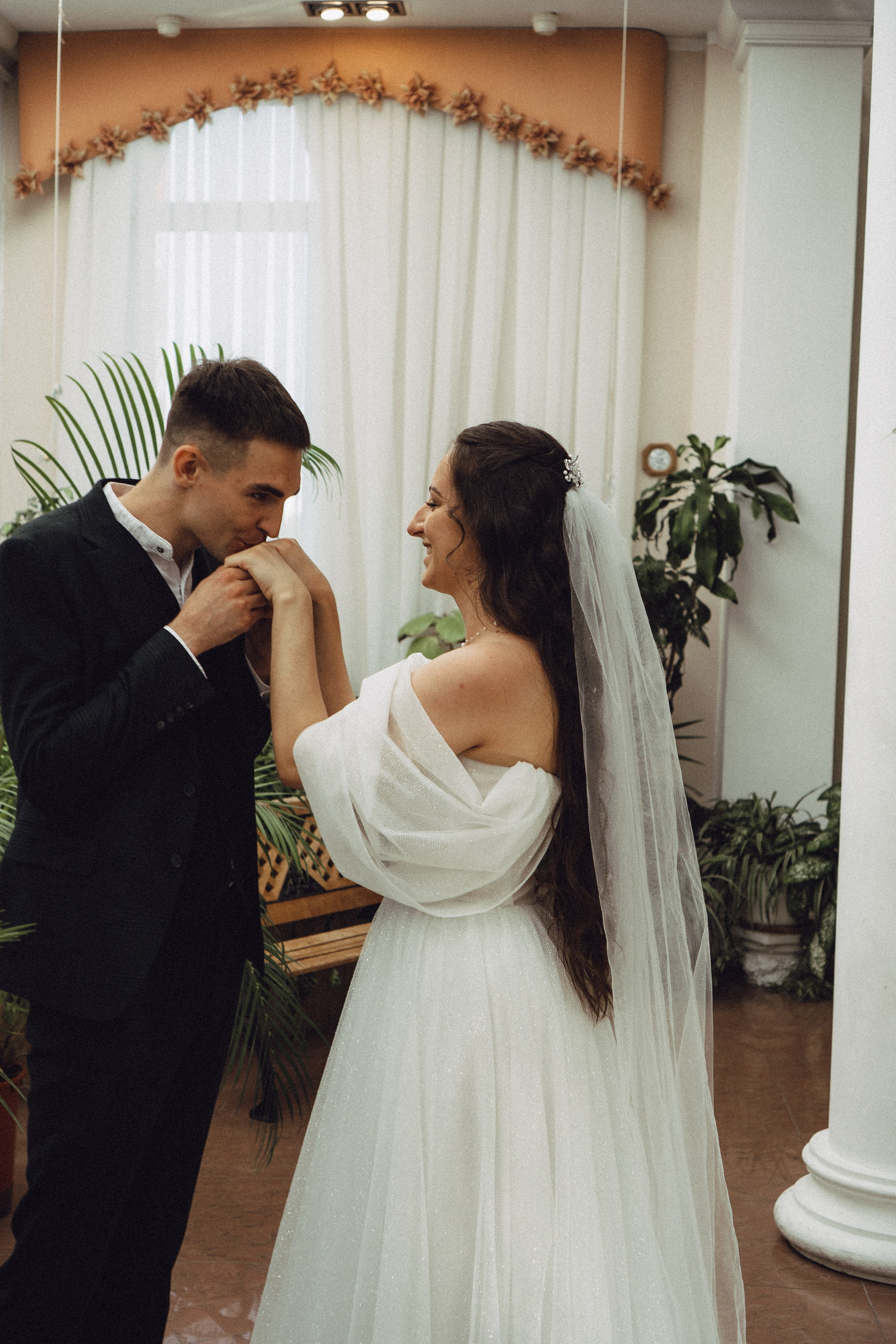 СВАДЕБНАЯ СЬЕМК В ПАРКЕ 300-ЛЕТИЯ. Профессиональный фотограф, Санкт-Петербург — Виктория Богомолова