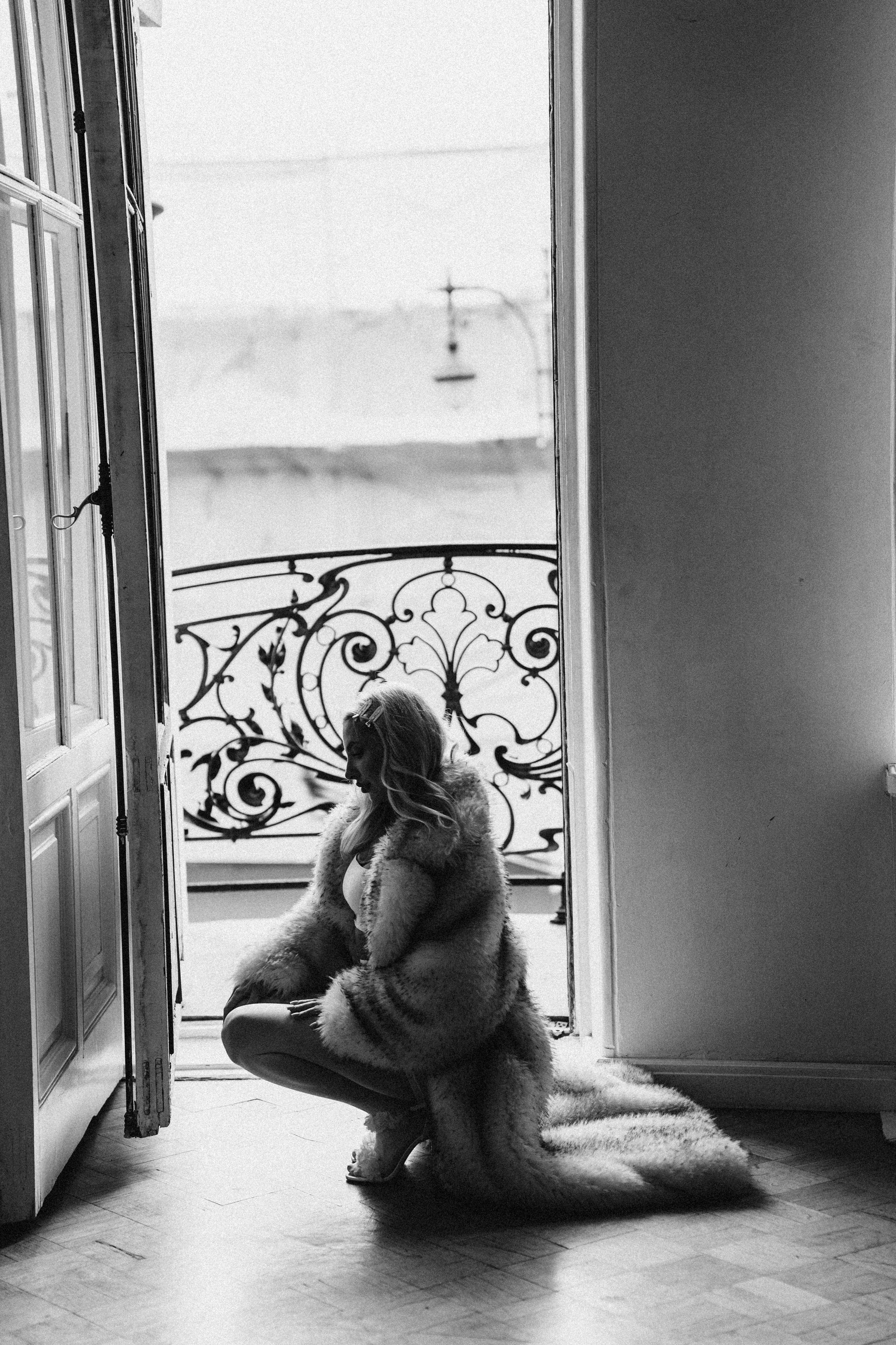 МИНИМАЛИЗМ В СТУДИИ НА ЧЕРНЫШЕВСКОЙ В СТУДИИ С БАЛКОНОМ. Профессиональный фотограф, Санкт-Петербург — Виктория Богомолова