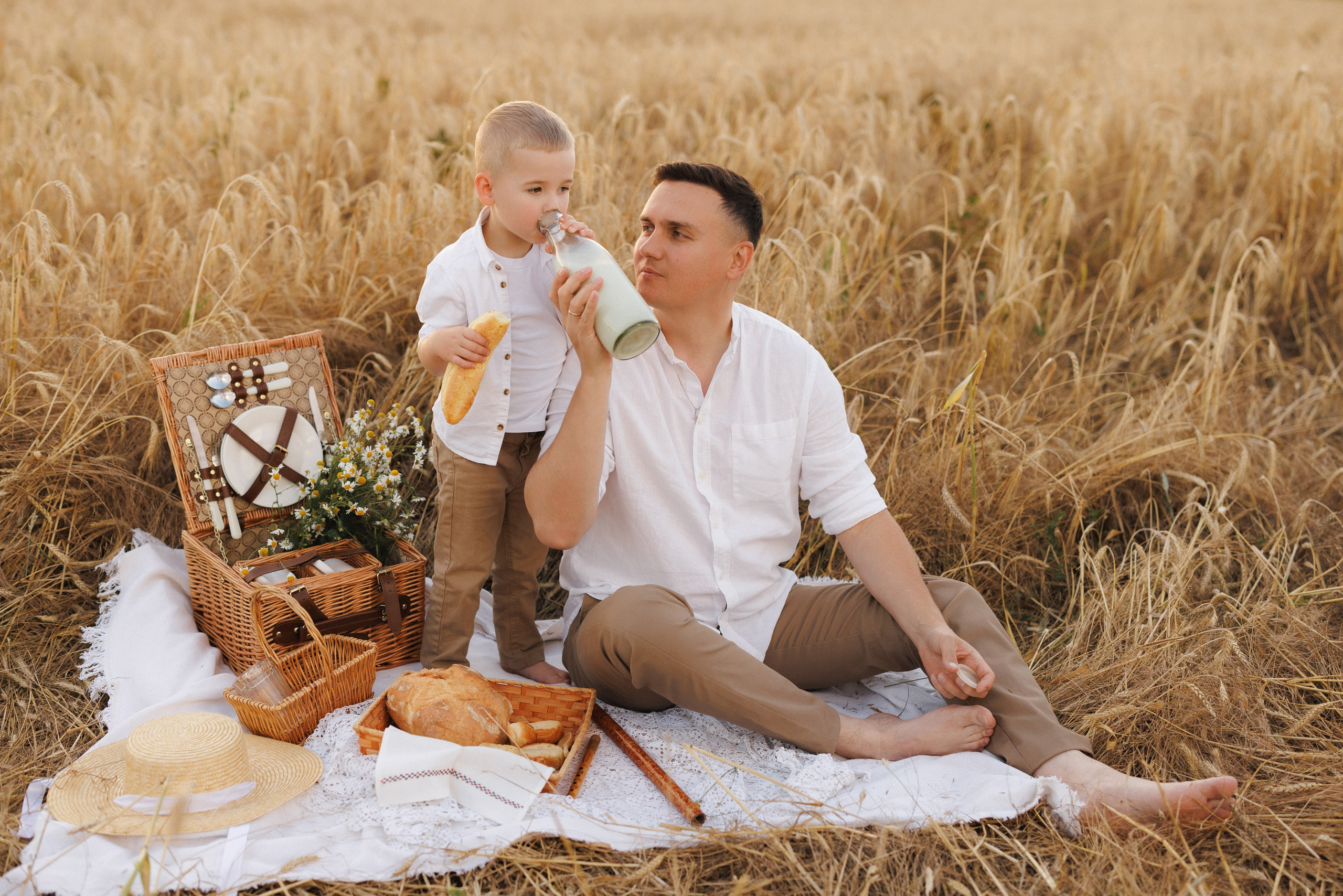 Пшеничное поле, семьи. Семейный и детский фотограф в Краснодаре Анна Трашкова