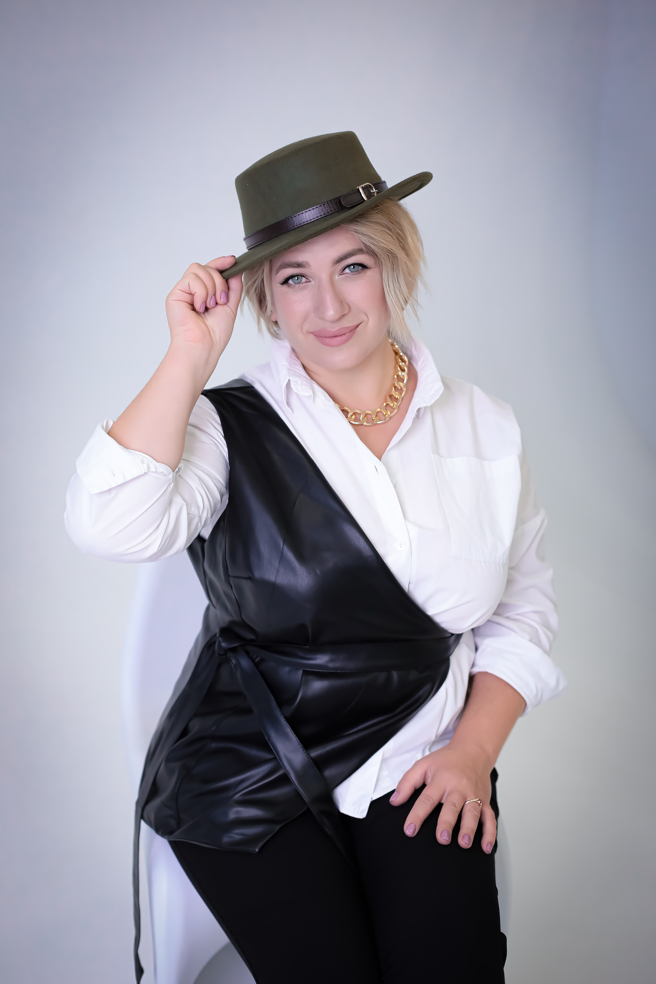 Бухгалтер (аутсорсинг). Фотограф г. Хабаровск. Семейные и индивидуальные съёмки