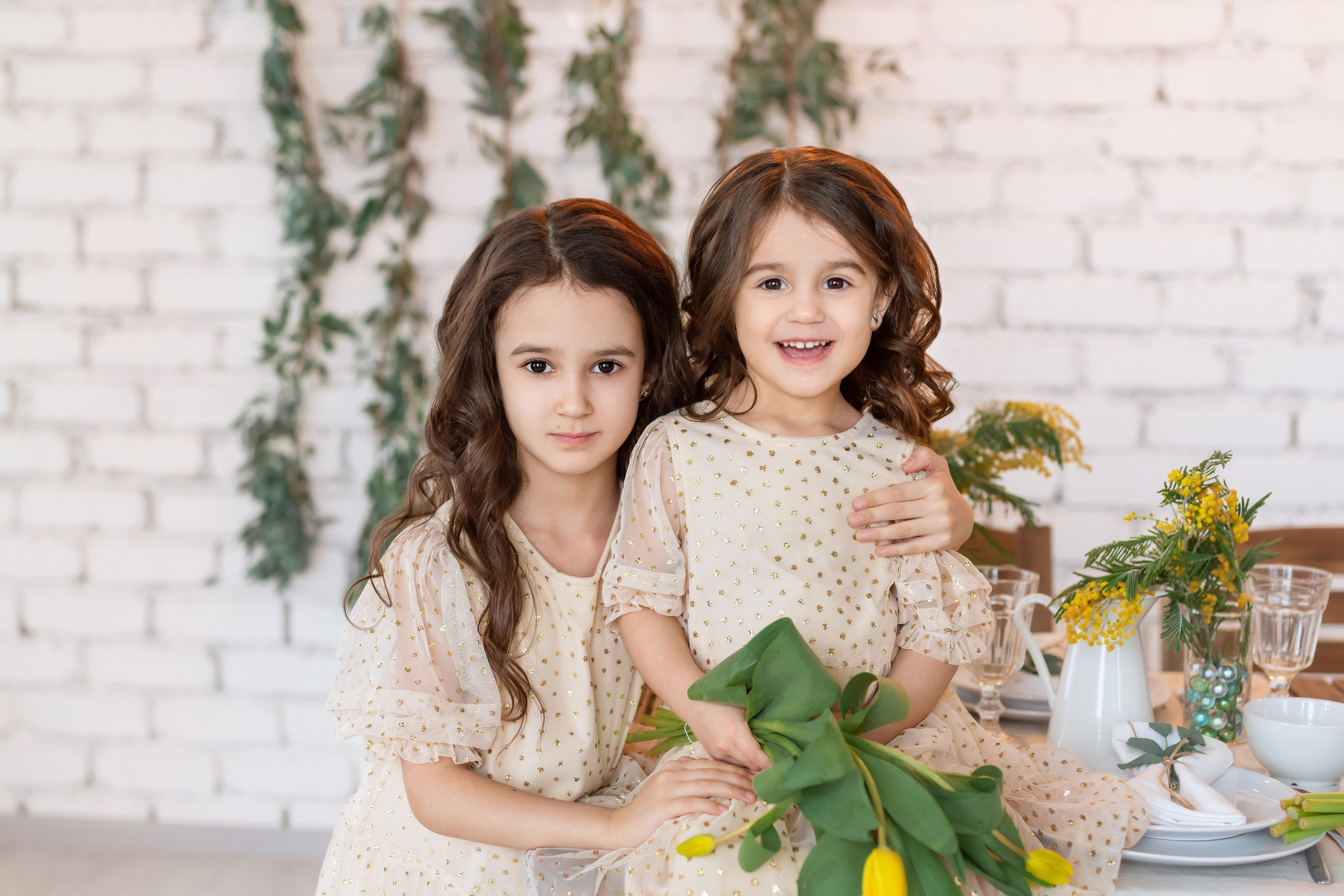 Сестрёнки. Церковный фотограф на Таинство Крещения и Венчания в Оренбурге и Оренбургской области Екатерина Белкина