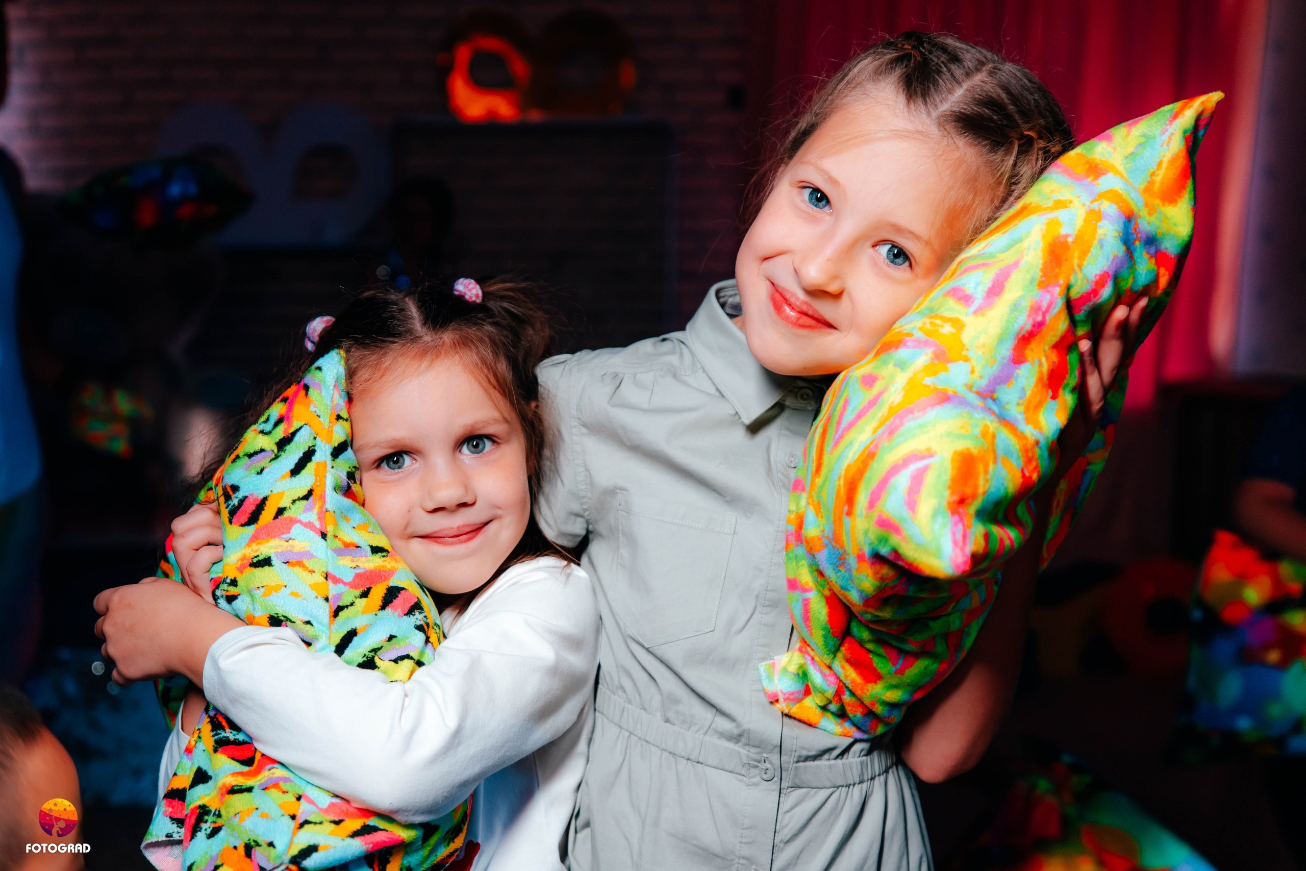 Детский репортаж. Команда специалистов в мире фотографии и видео. Детский фотограф, семейный фотограф