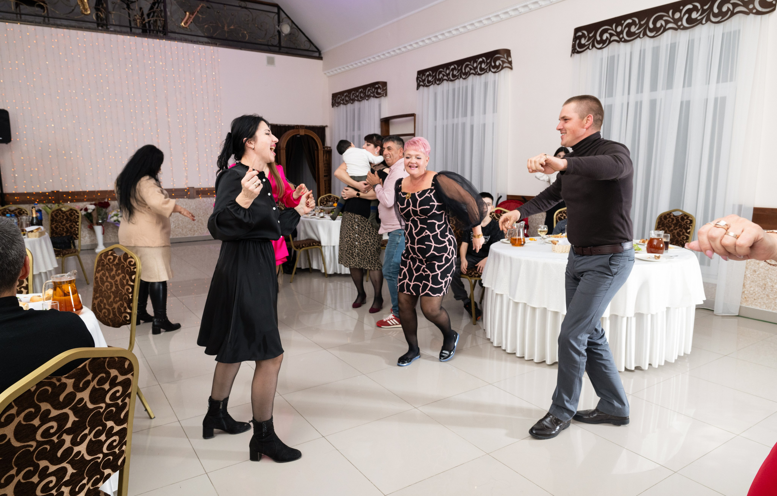 Юбилеи и Корпоративы. Студийный и свадебный фотограф и видеограф в Севастополе — Юлия Макаренко