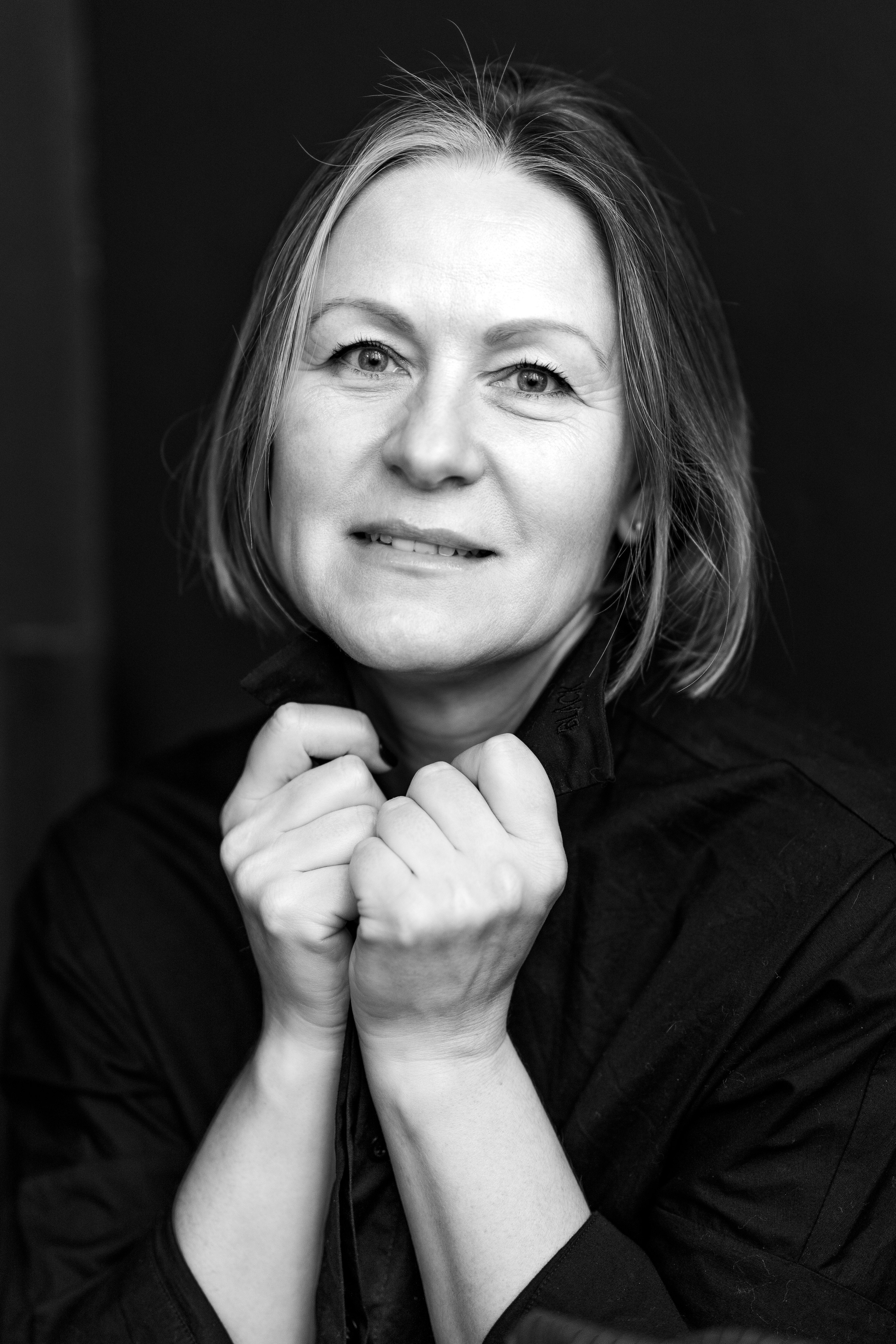 Елена. Женский портретный фотограф Воронеж. Добро пожаловать в магию ЧБ портрета