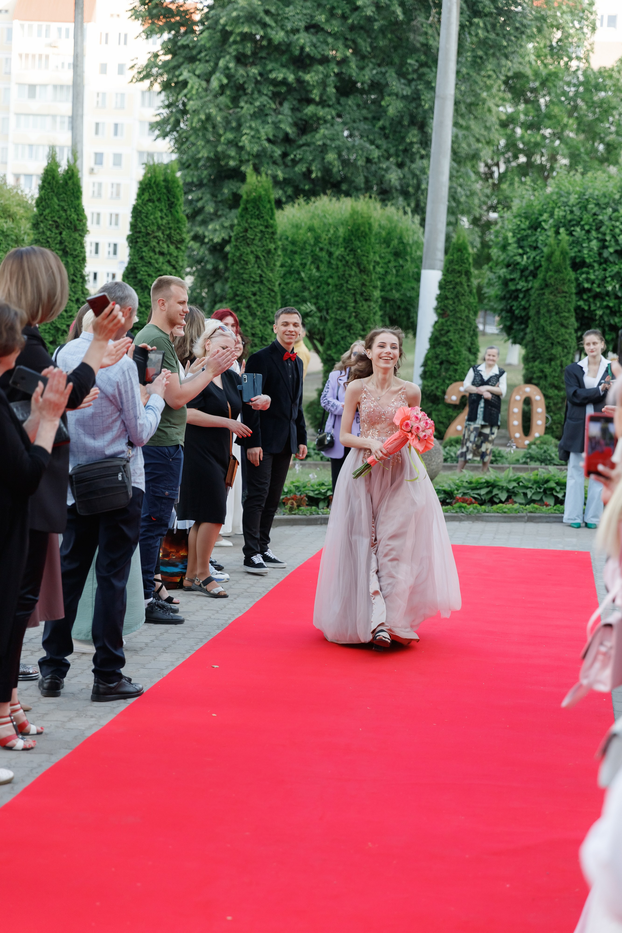 Школьный выпускной 2023 год в Минске. Свадебный фотограф в Минске/Беларуси Сергей Спиридонов