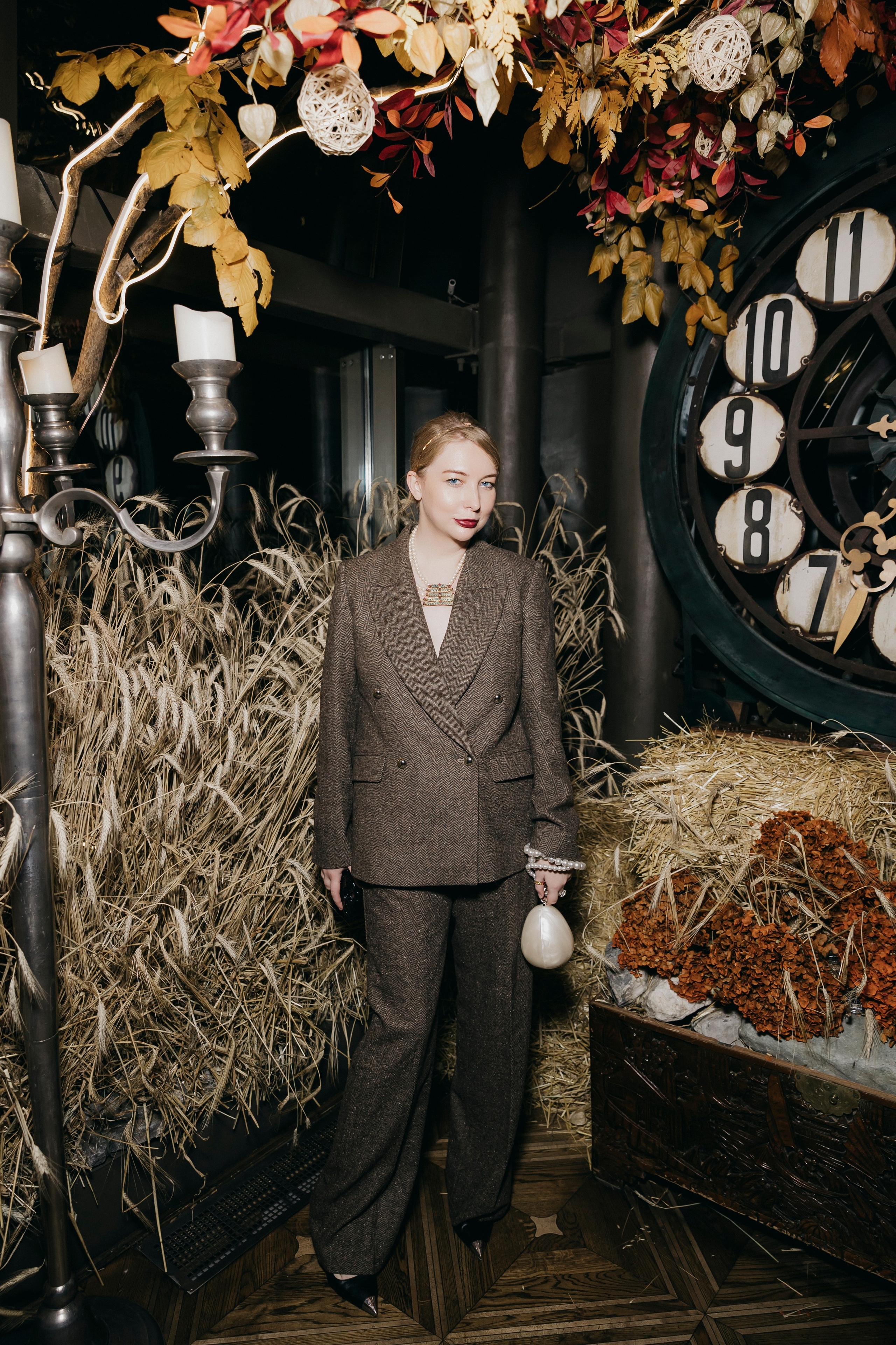 Юлия Пош 12th Anniversary White Rabbit