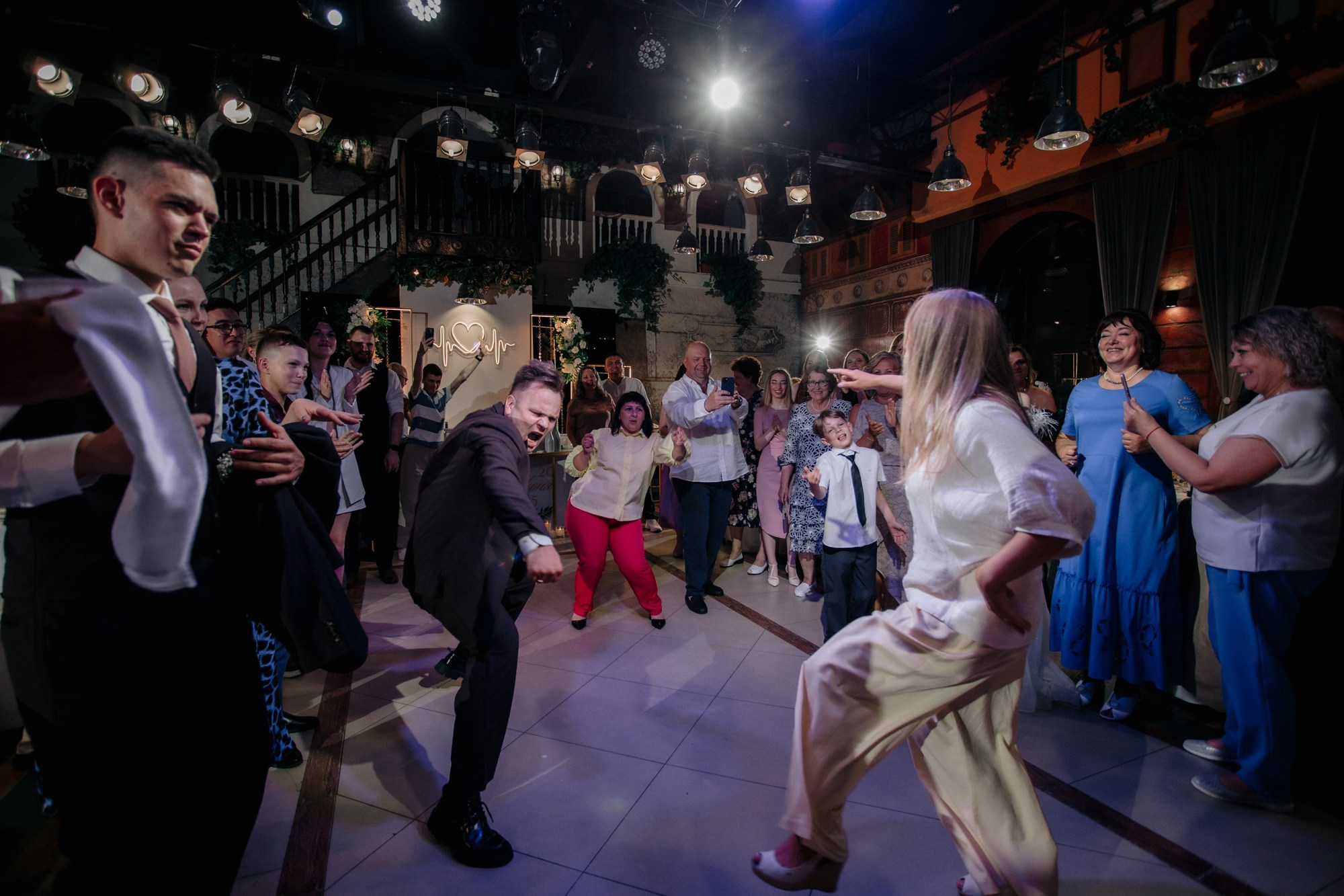 Дмитрий и Вероника. Свадебный и портретный фотограф в Омске Антон Карев