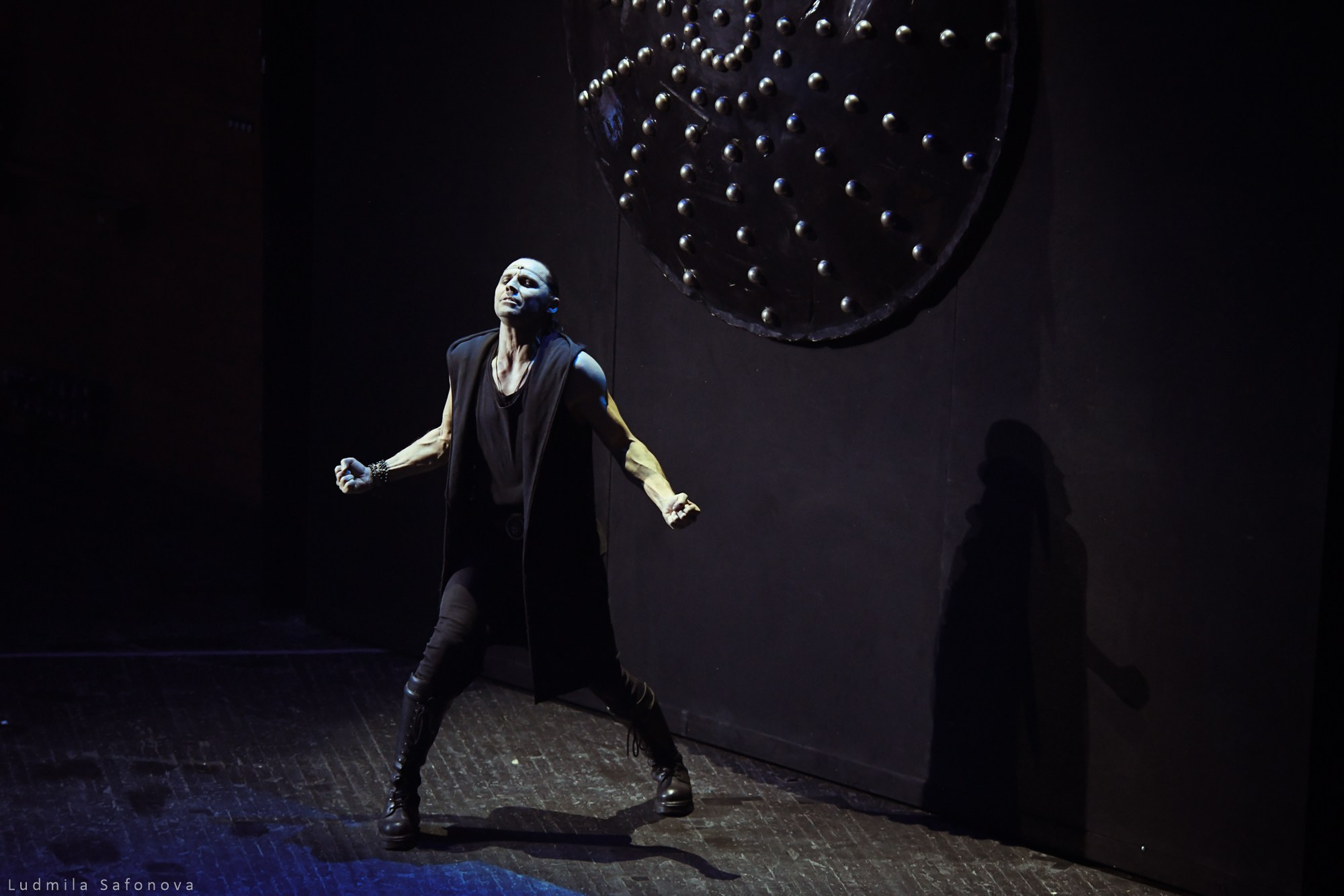 Скорпи-он. Дмитрий Бозин. Театр Виктюка. Lucytheatre